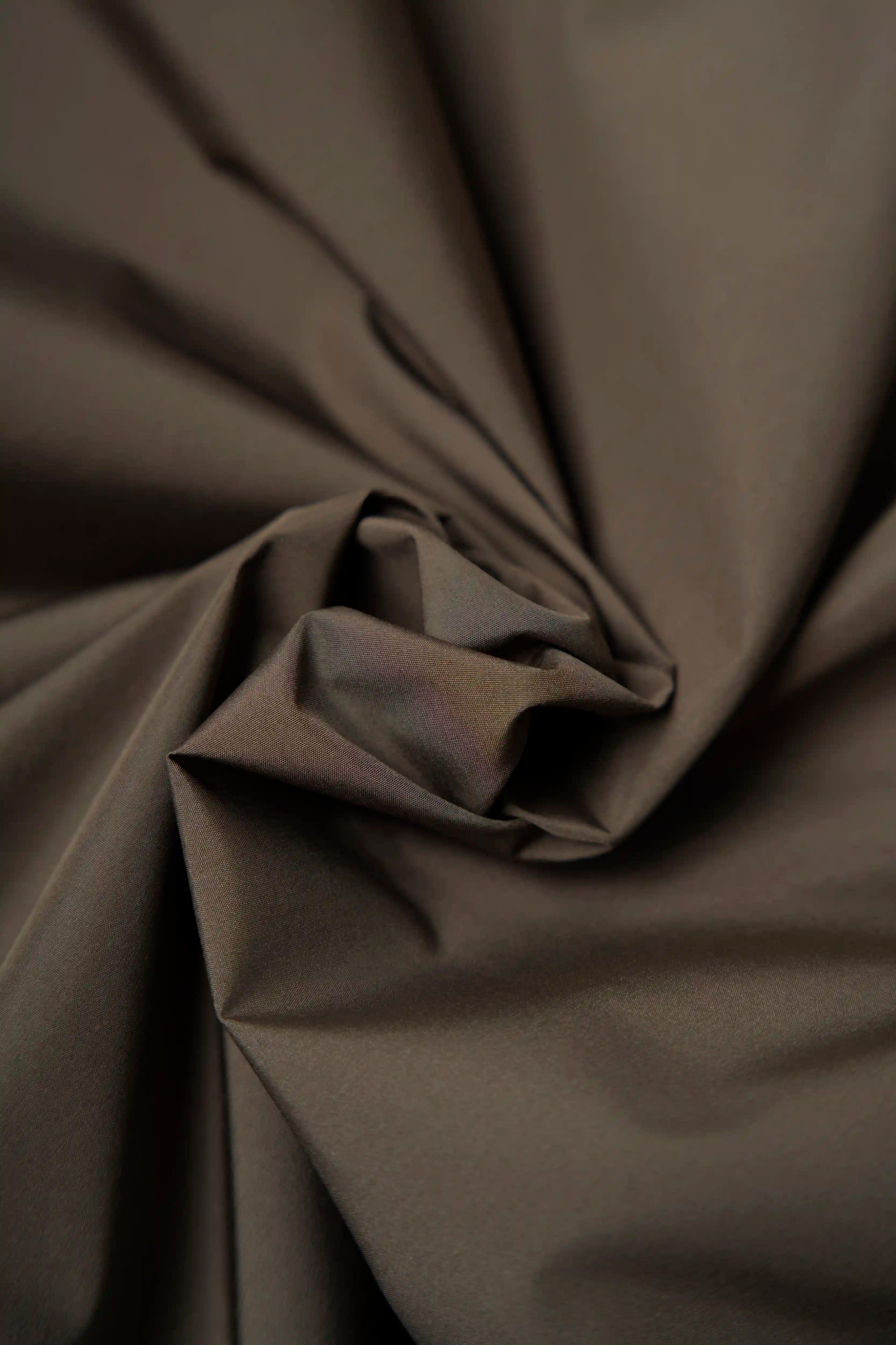 CHAQUETA BOMBER COLOR DARK OLIVA