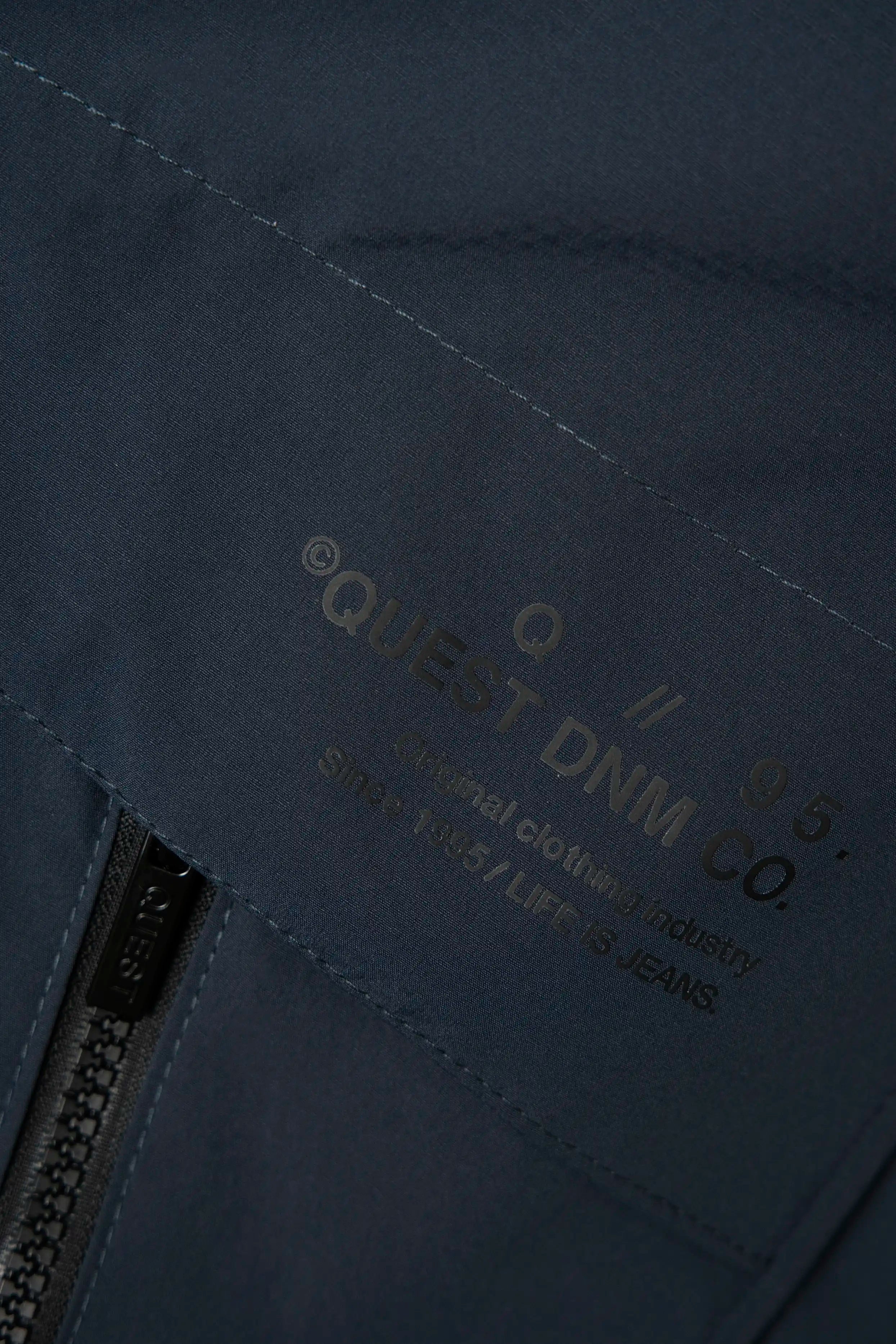 CHAQUETA ACOLCHADA COLOR AZUL OSCURO