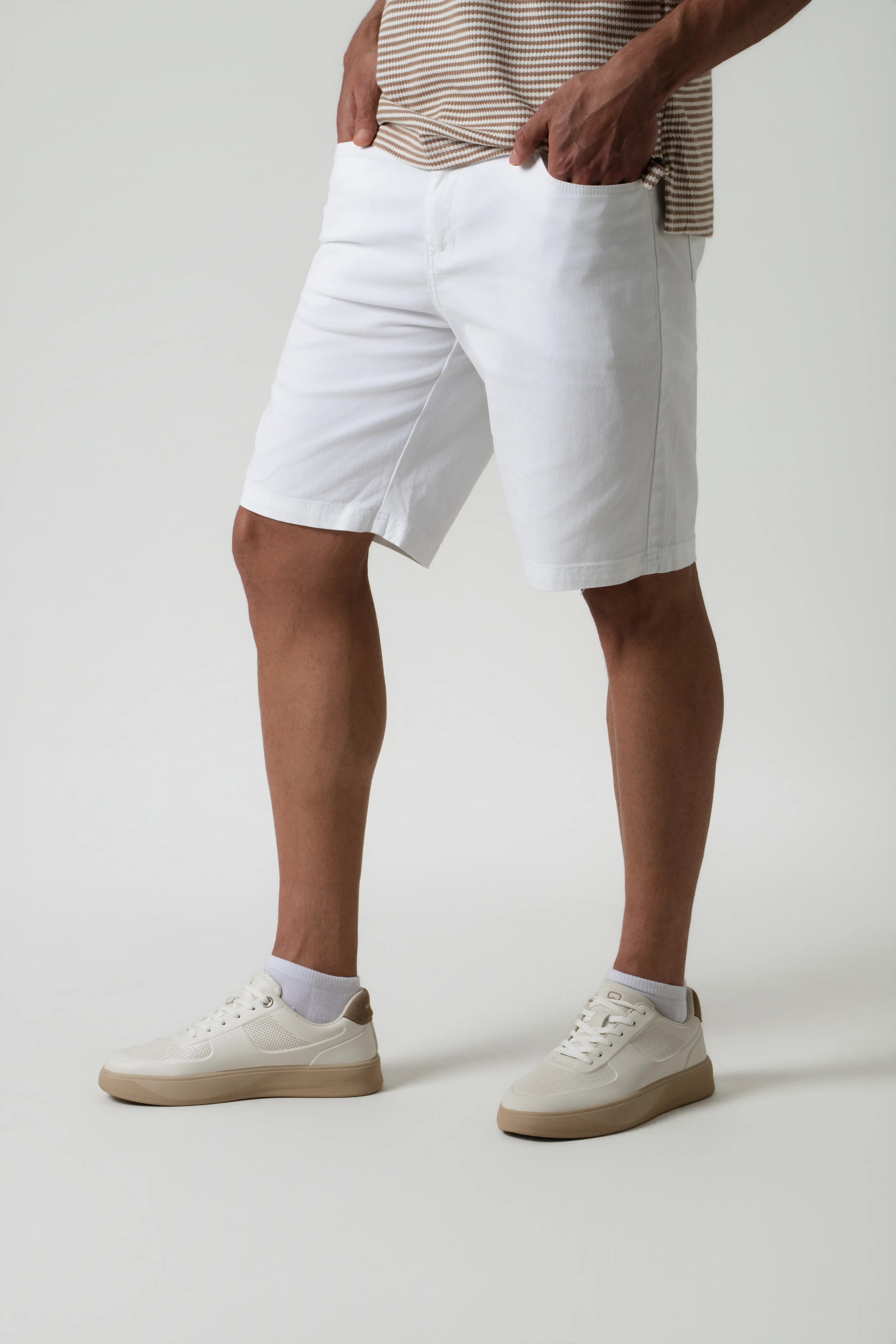 BERMUDA 5 BOLSILLOS COLOR BLANCO OPTICO