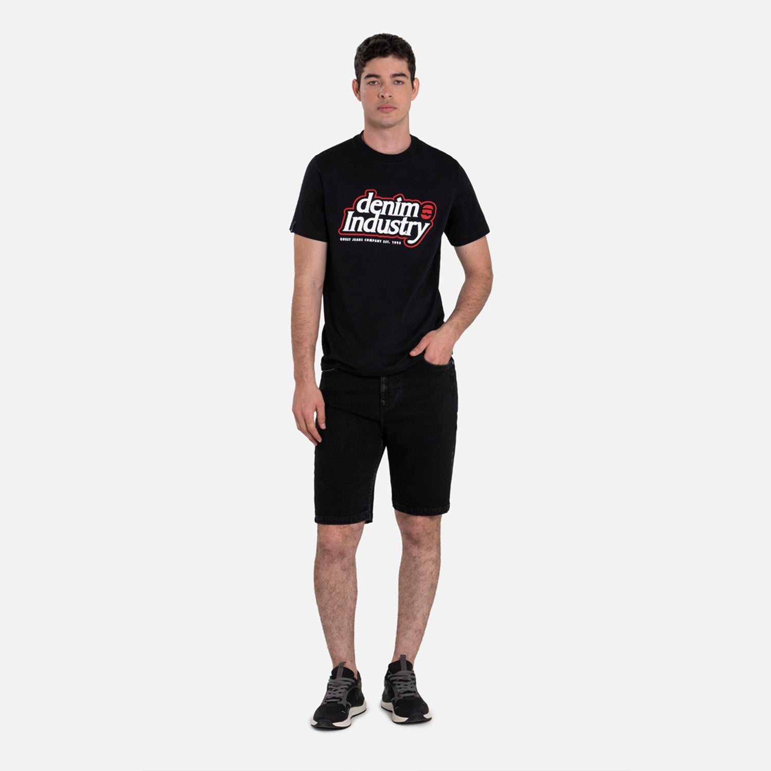 BERMUDA 5 BOLSILLOS COLOR NEGRO