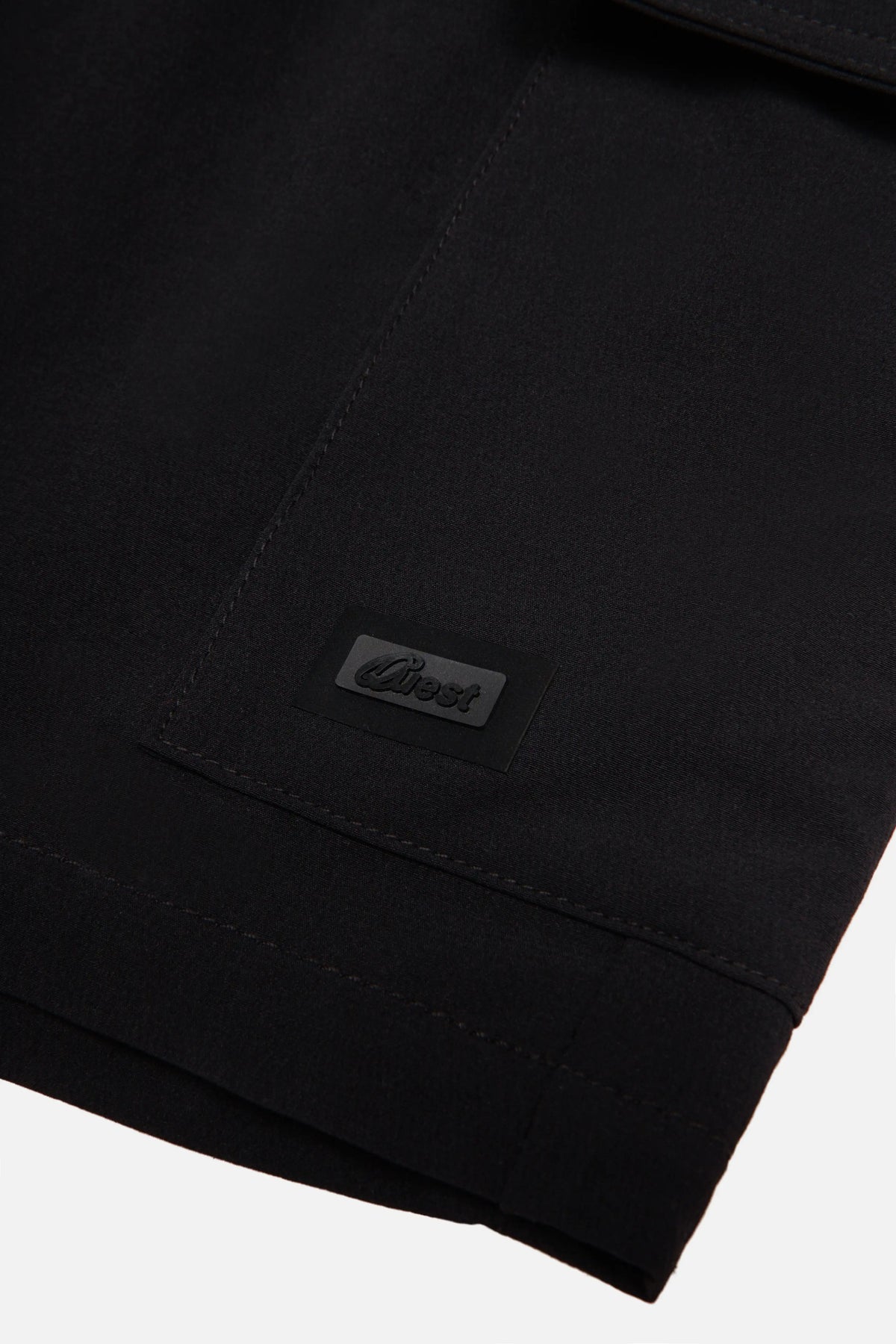 BERMUDA CARGO COLOR NEGRO
