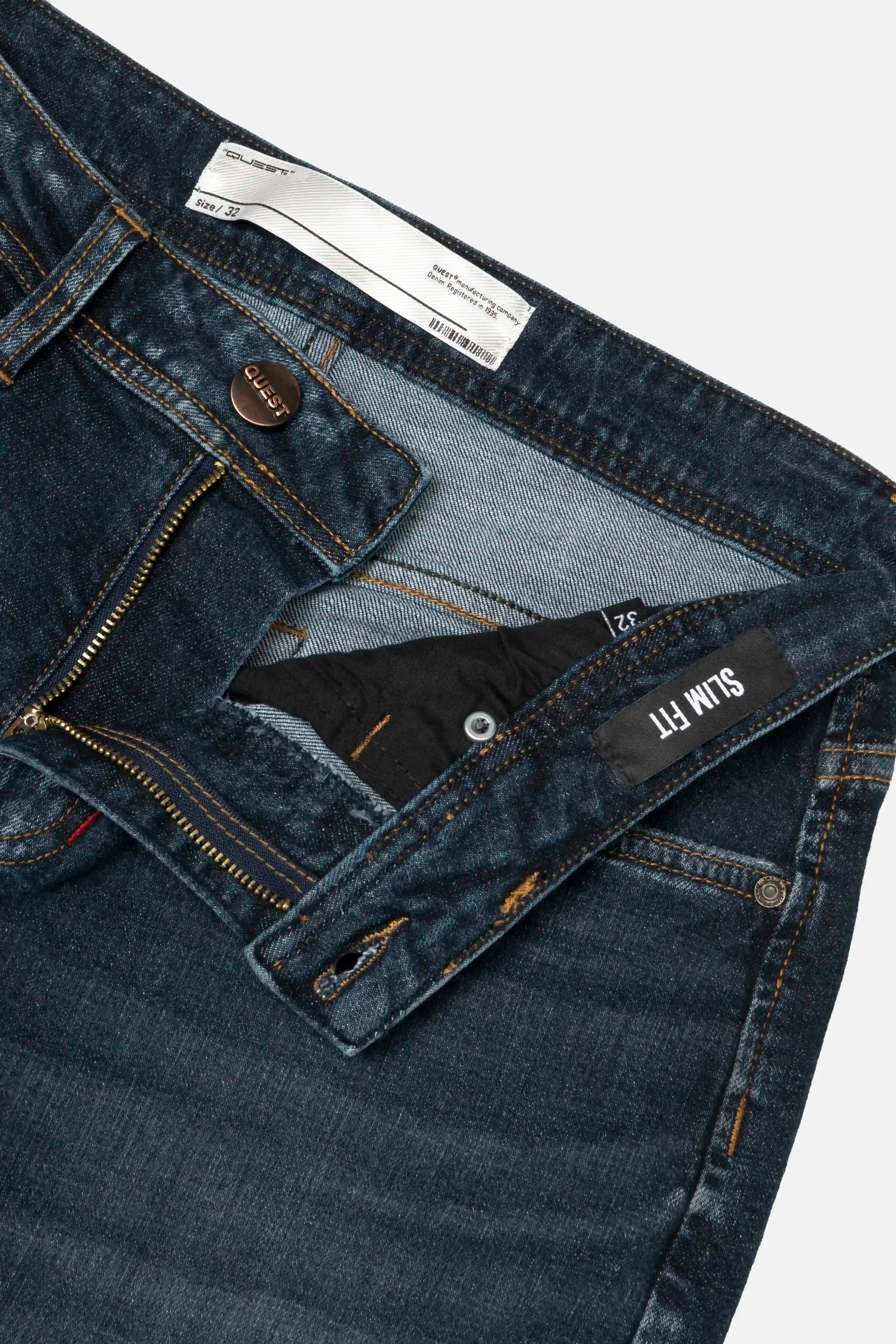 BERMUDA 5 BOLSILLOS COLOR AZUL OSCURO