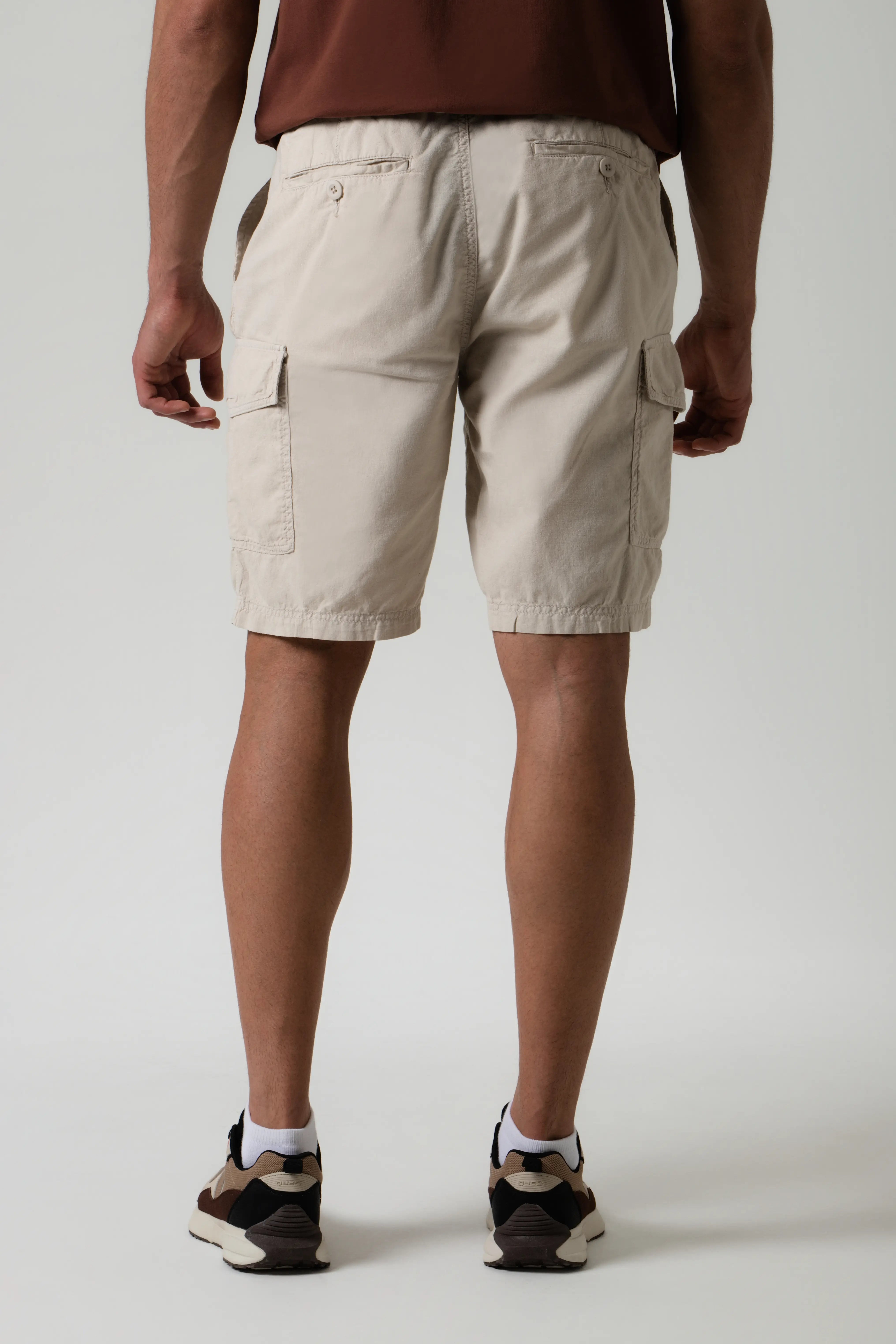 BERMUDA TIPO CHINO COLOR BEIGE