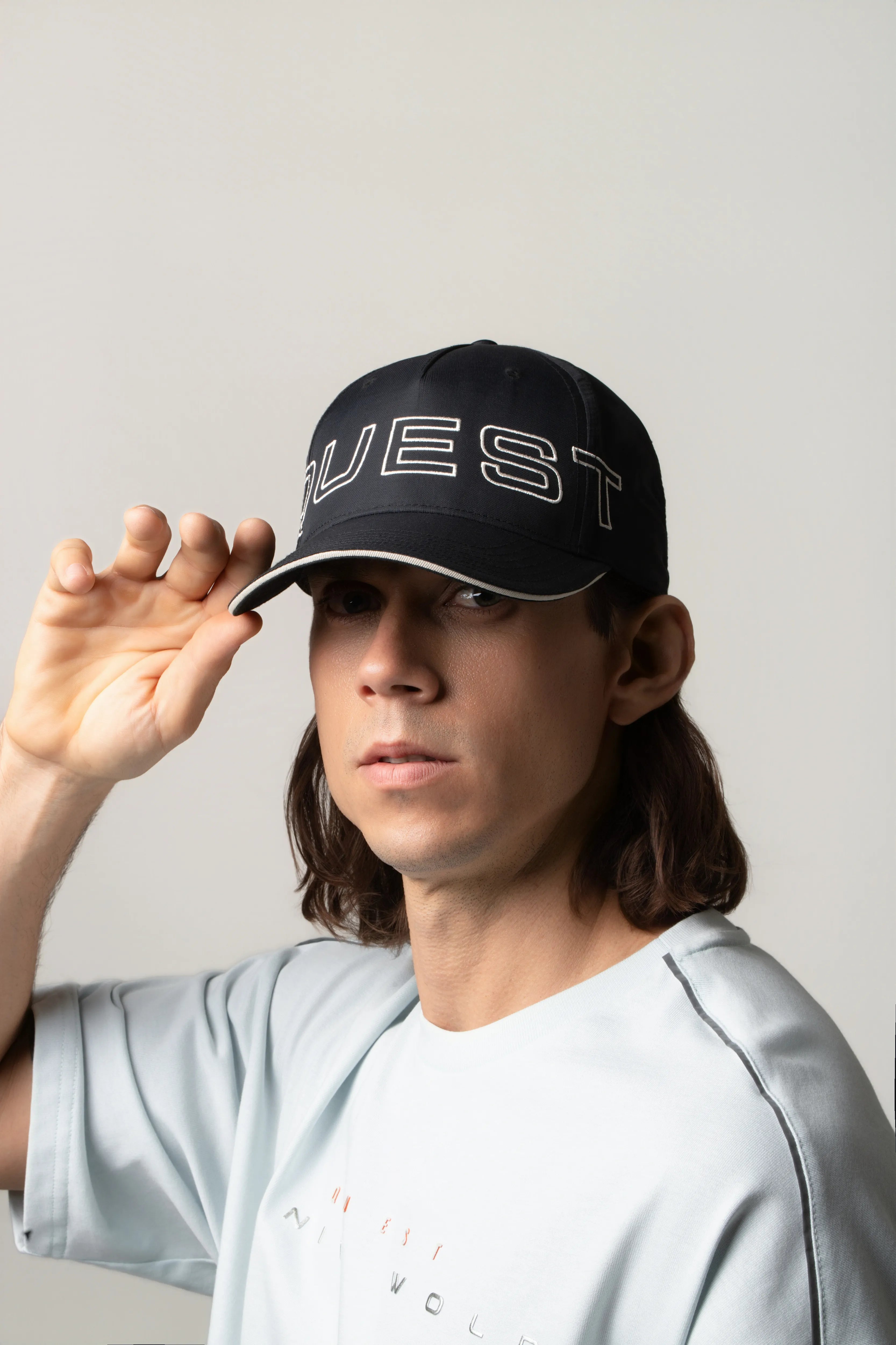 GORRA CAMIONERA COLOR NEGRO