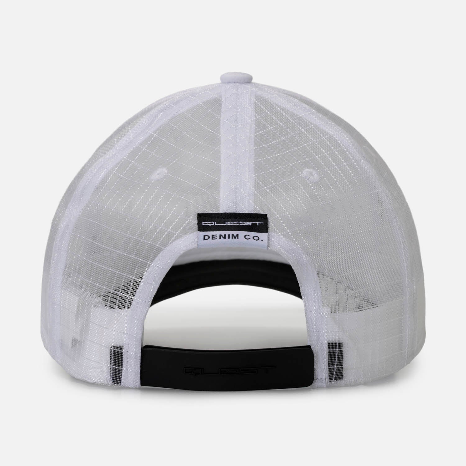 GORRA CAMIONERA COLOR BLANCO OPTICO