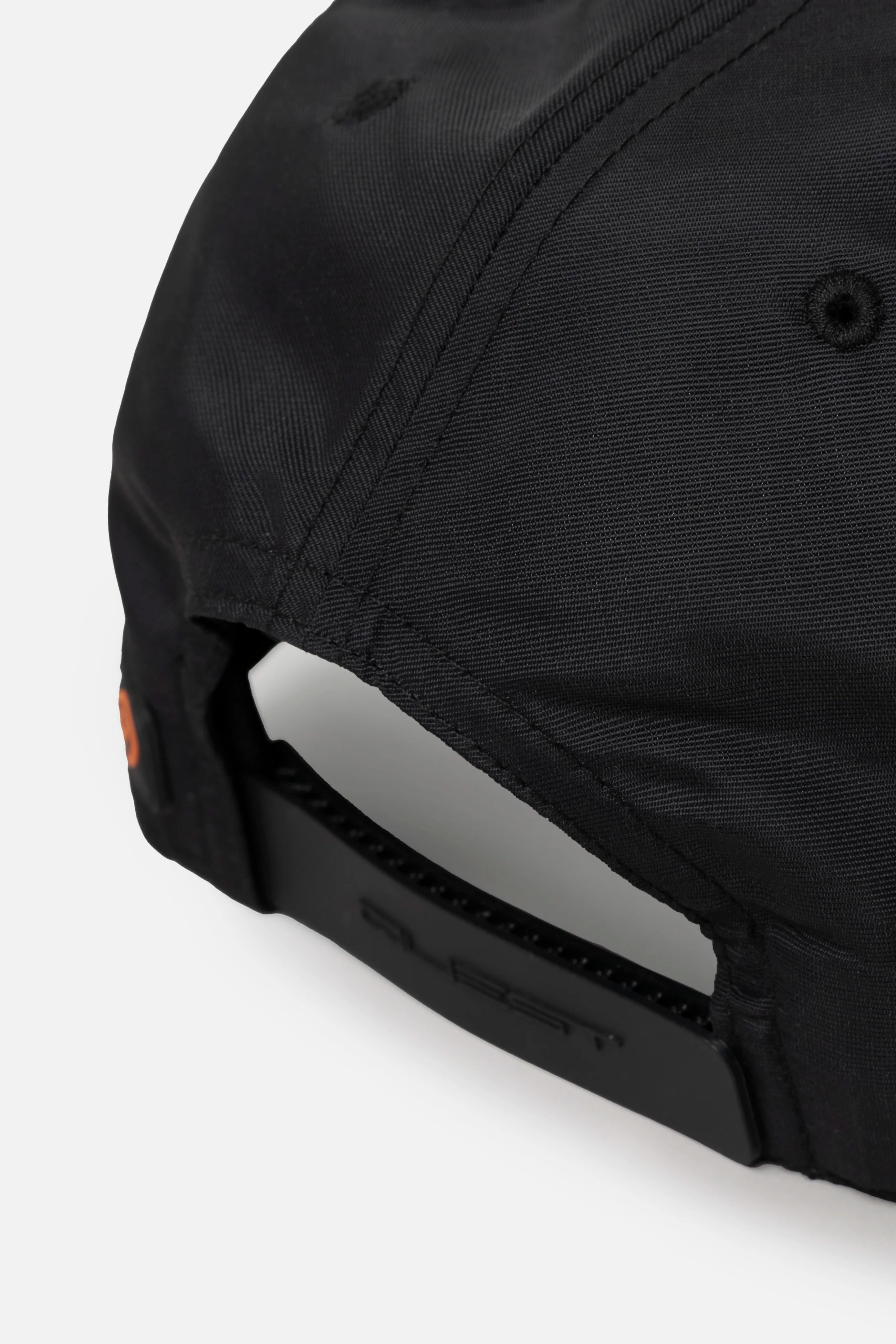 GORRA BEISBOLERA COLOR NEGRO