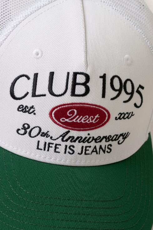 GORRA CAMIONERA COLOR BLANCO OPTICO