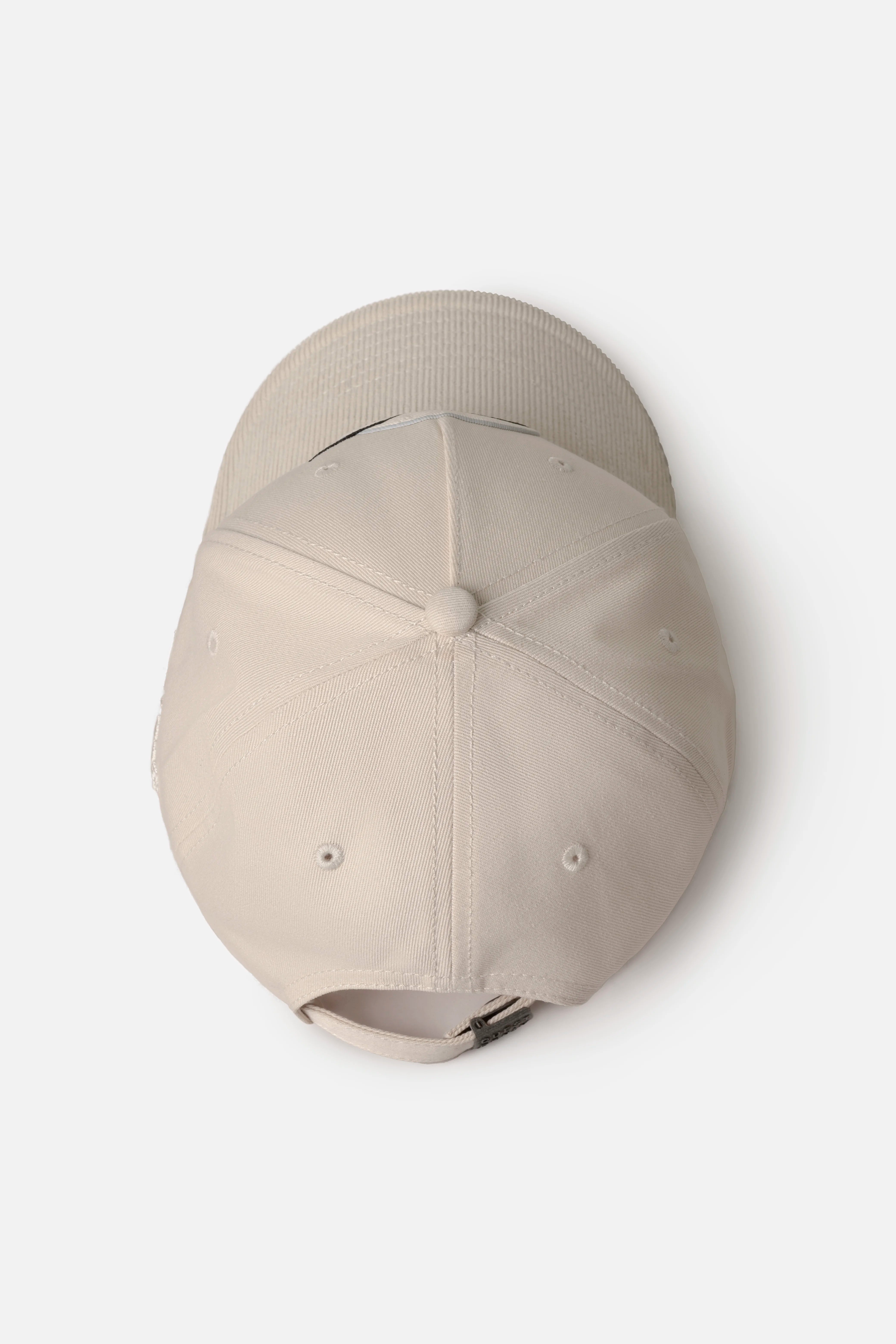 GORRA BEISBOLERA COLOR IVORY