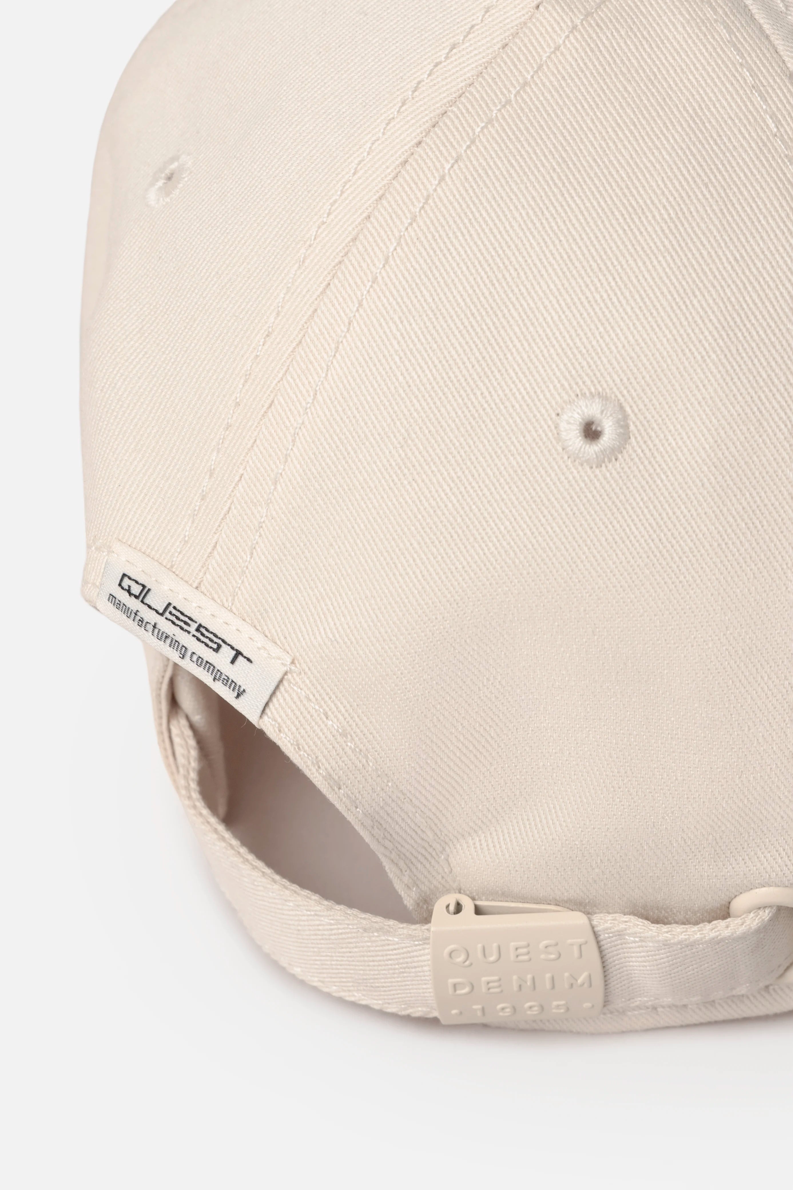 GORRA BEISBOLERA COLOR IVORY