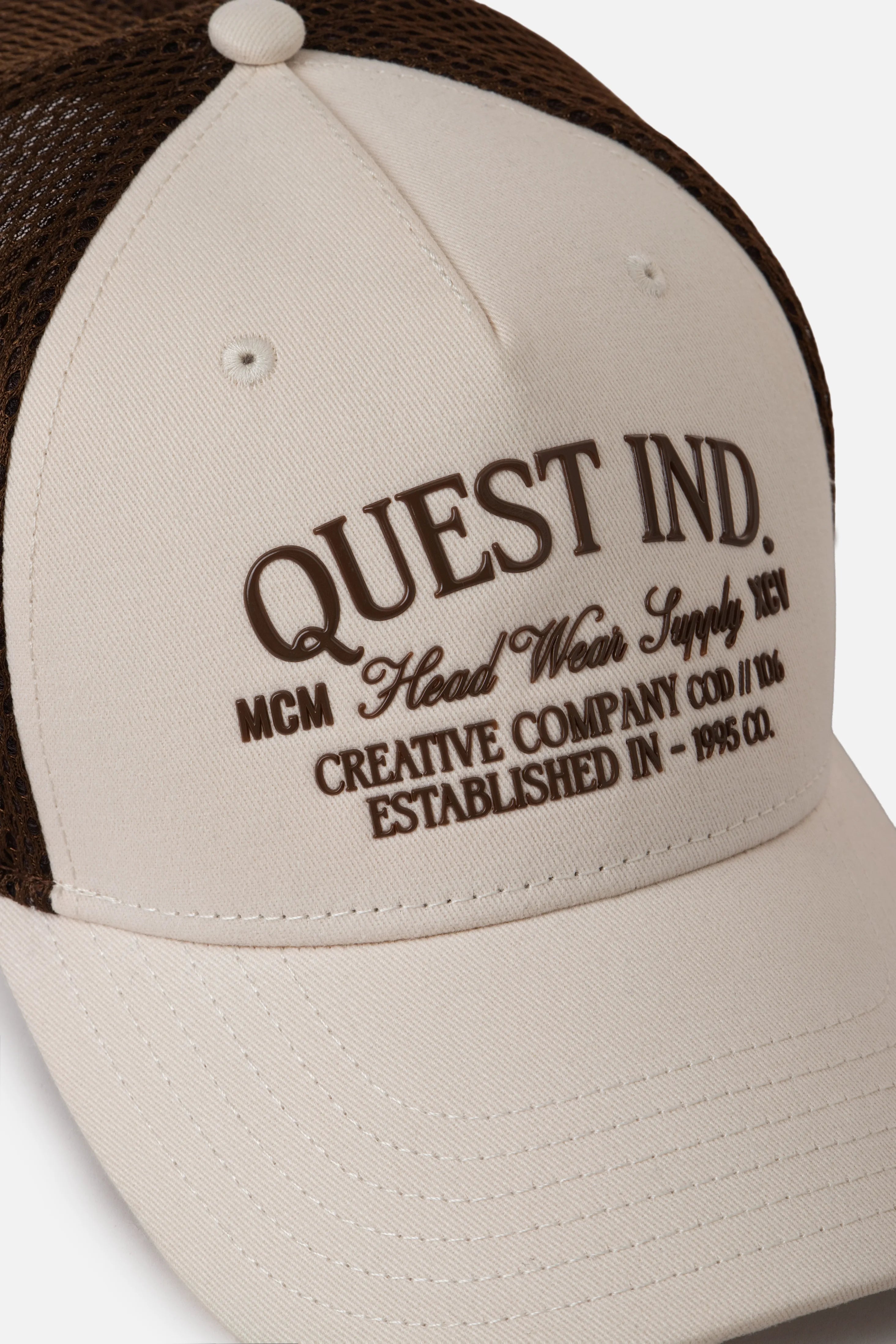 GORRA CAMIONERA COLOR IVORY