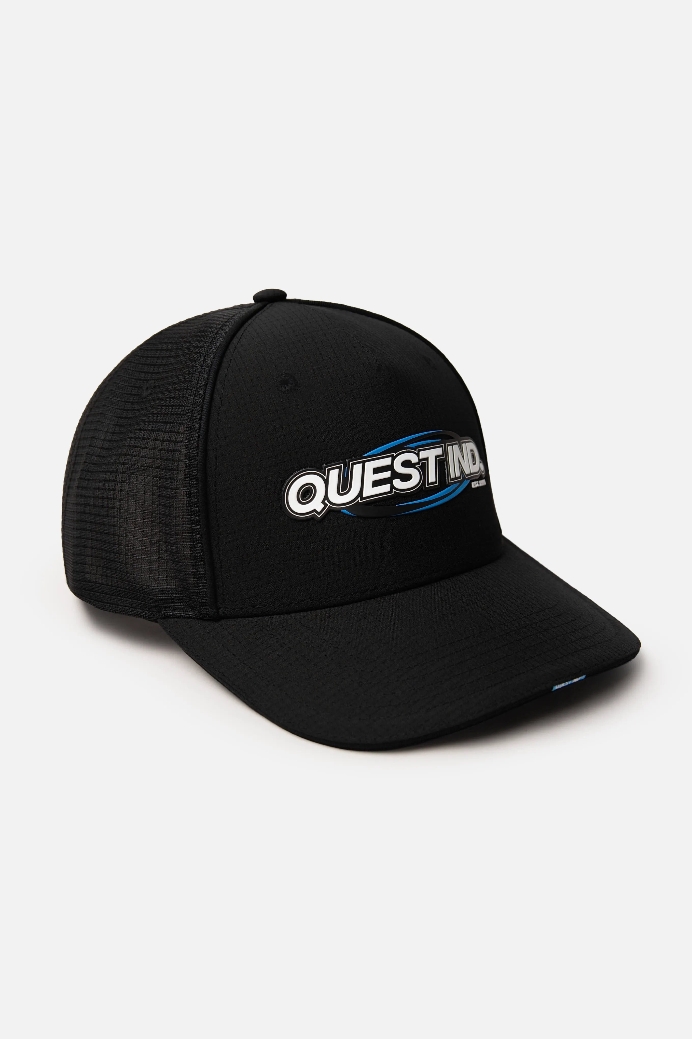 GORRA CAMIONERA COLOR NEGRO