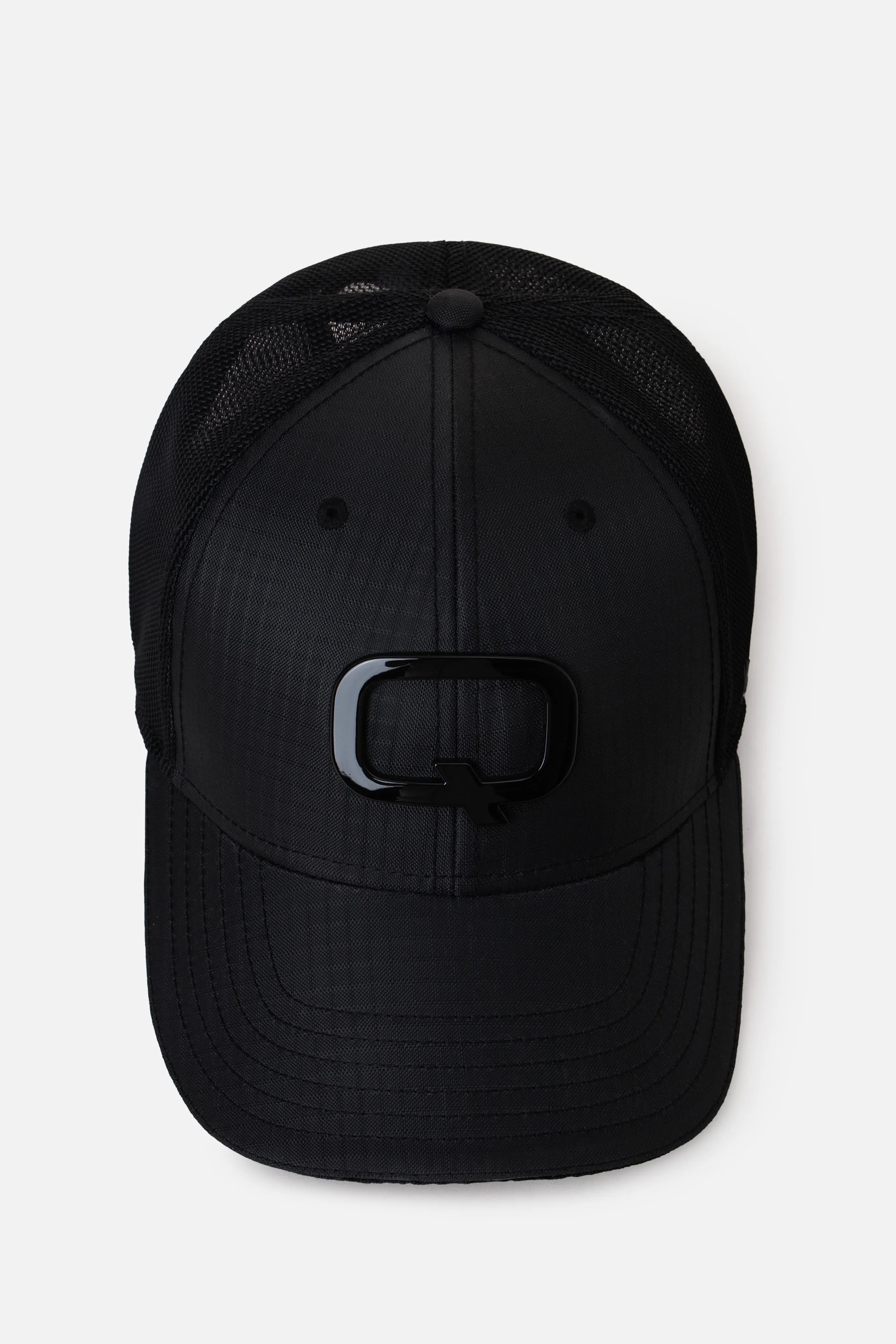 GORRA CAMIONERA COLOR NEGRO