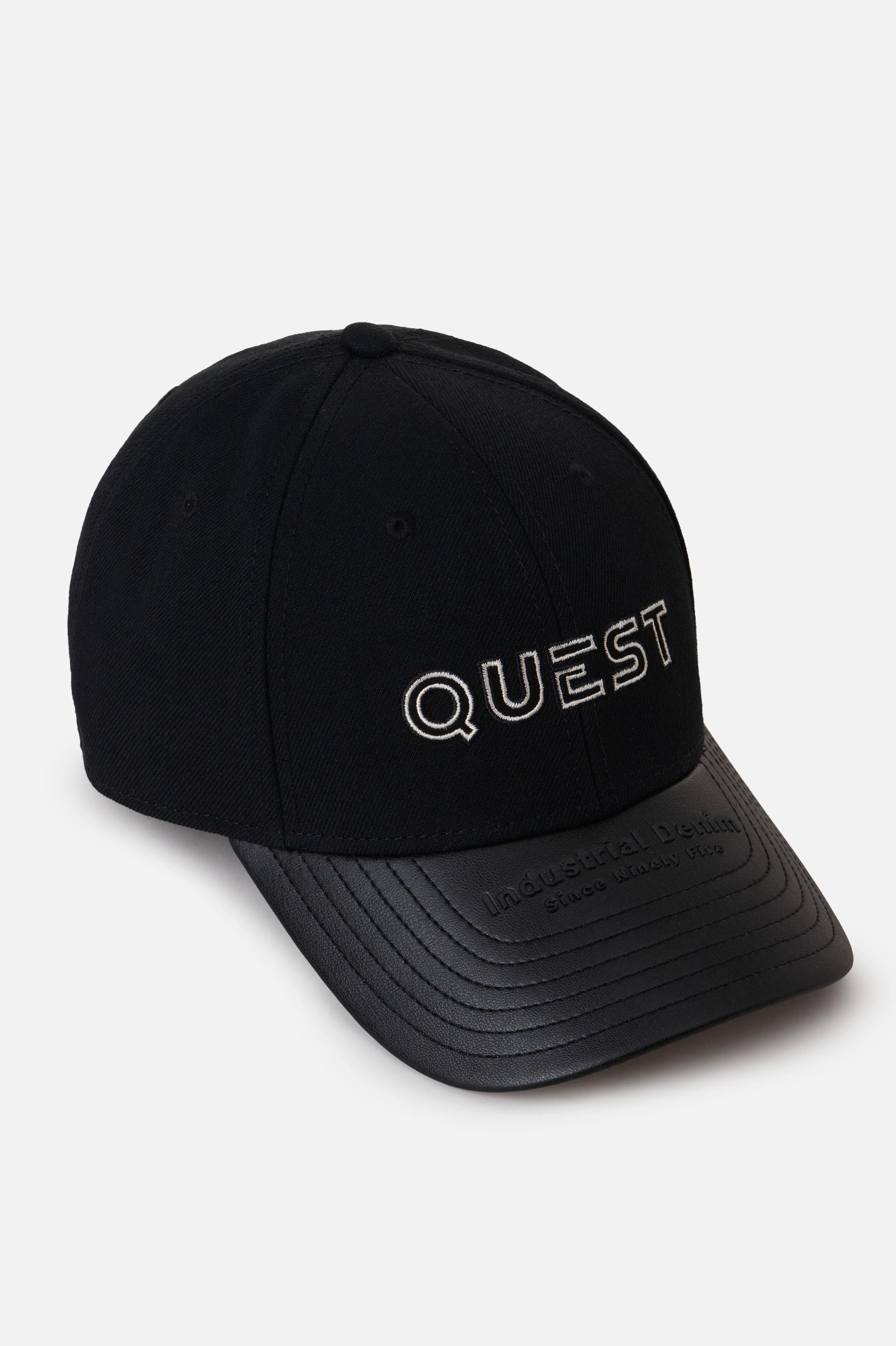 GORRA BEISBOLERA COLOR NEGRO