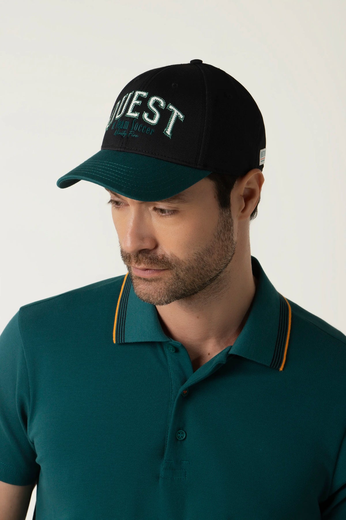 GORRA BEISBOLERA COLOR NEGRO