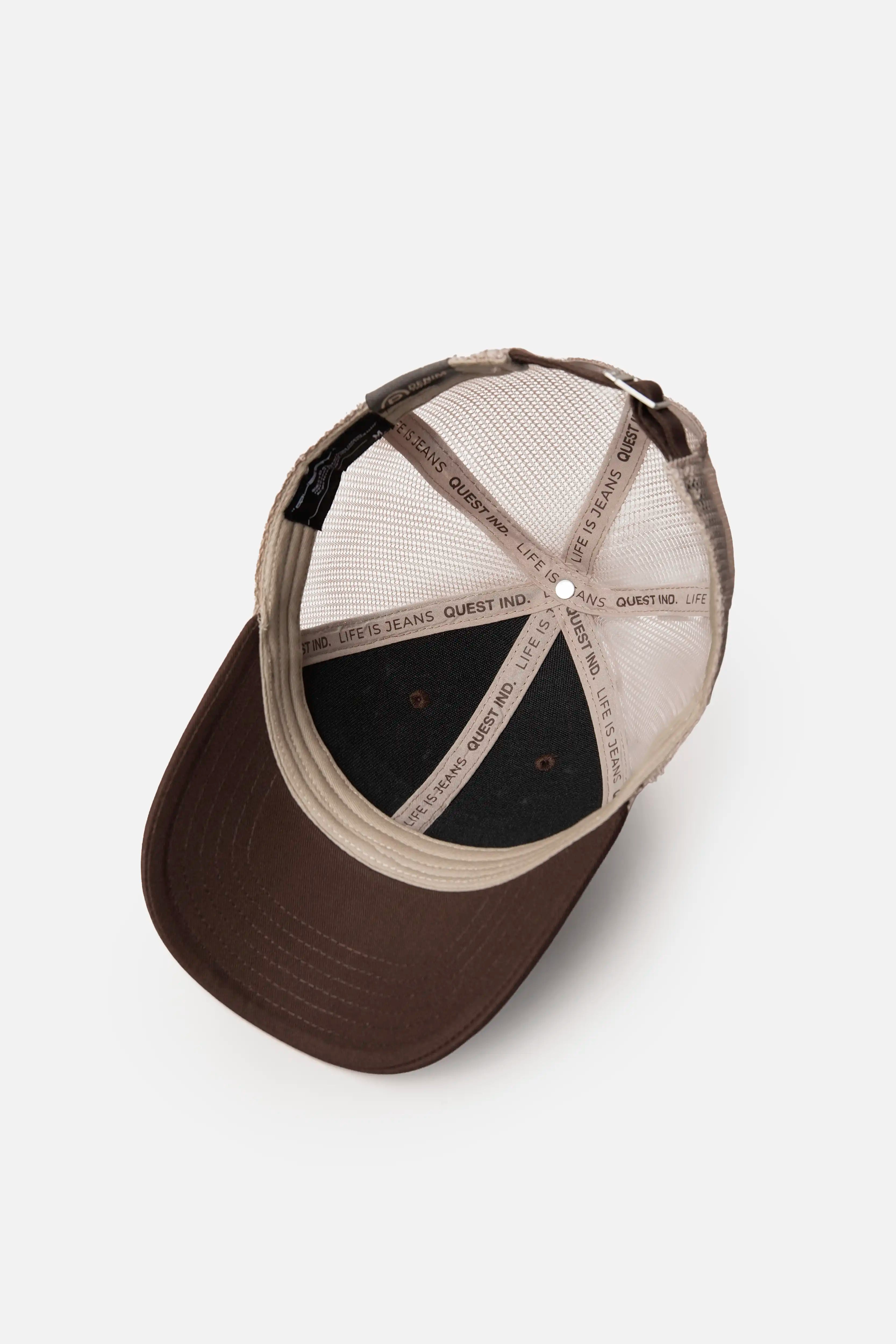 GORRA CAMIONERA COLOR BRUNETTE
