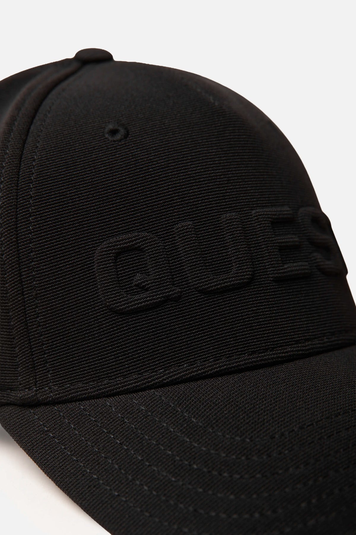 GORRA BEISBOLERA COLOR NEGRO