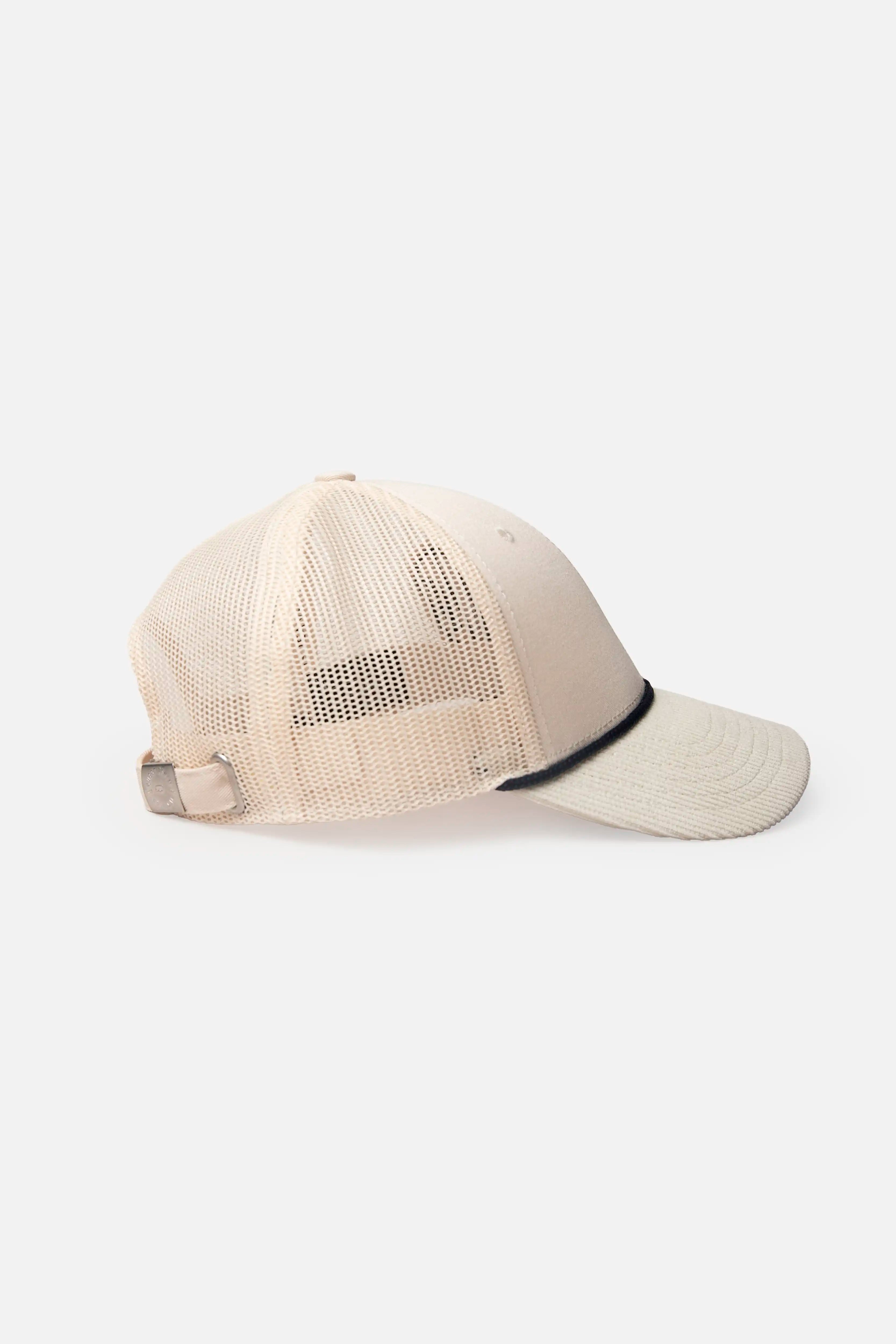 GORRA CAMIONERA COLOR IVORY