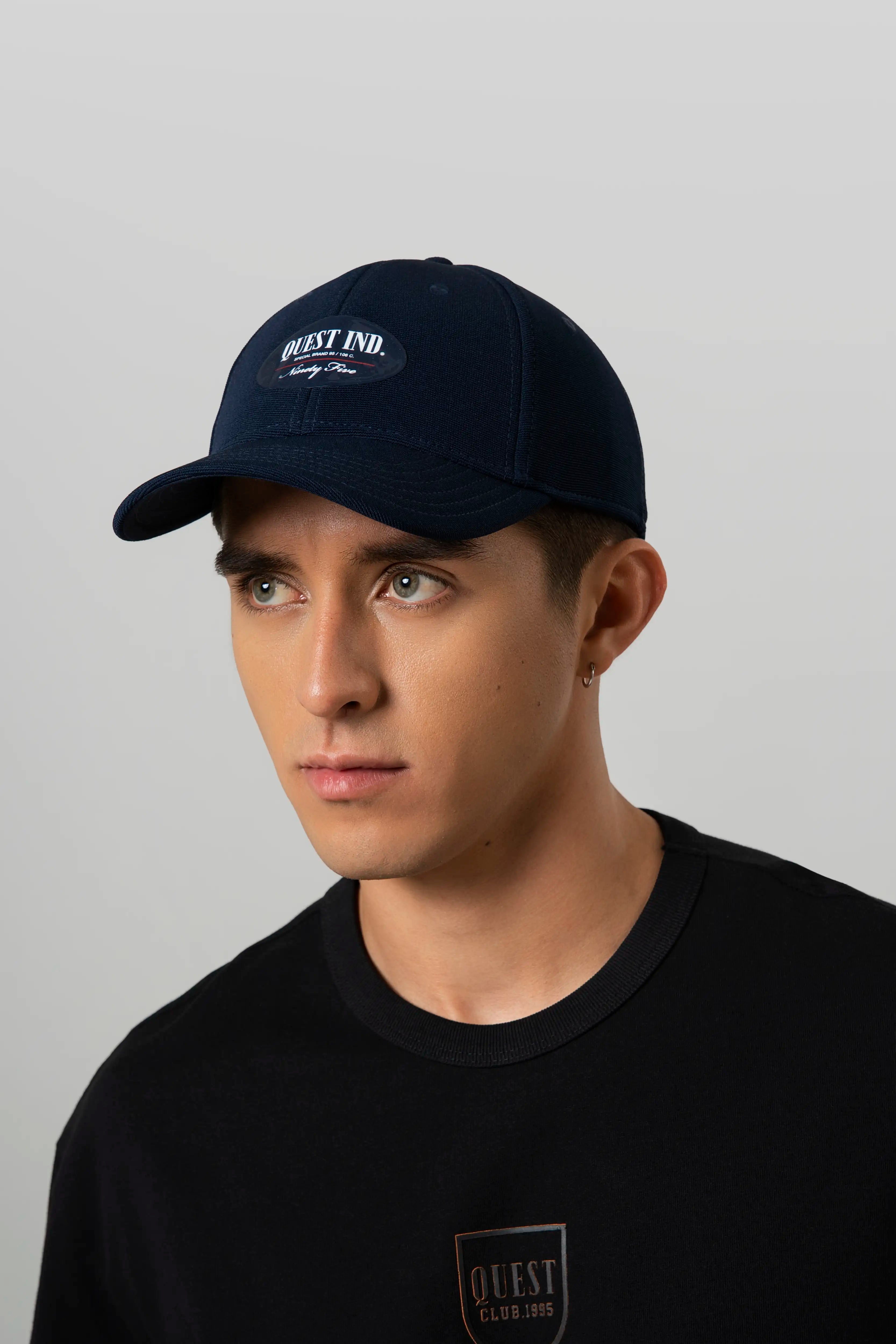 GORRA BEISBOLERA COLOR AZUL OSCURO