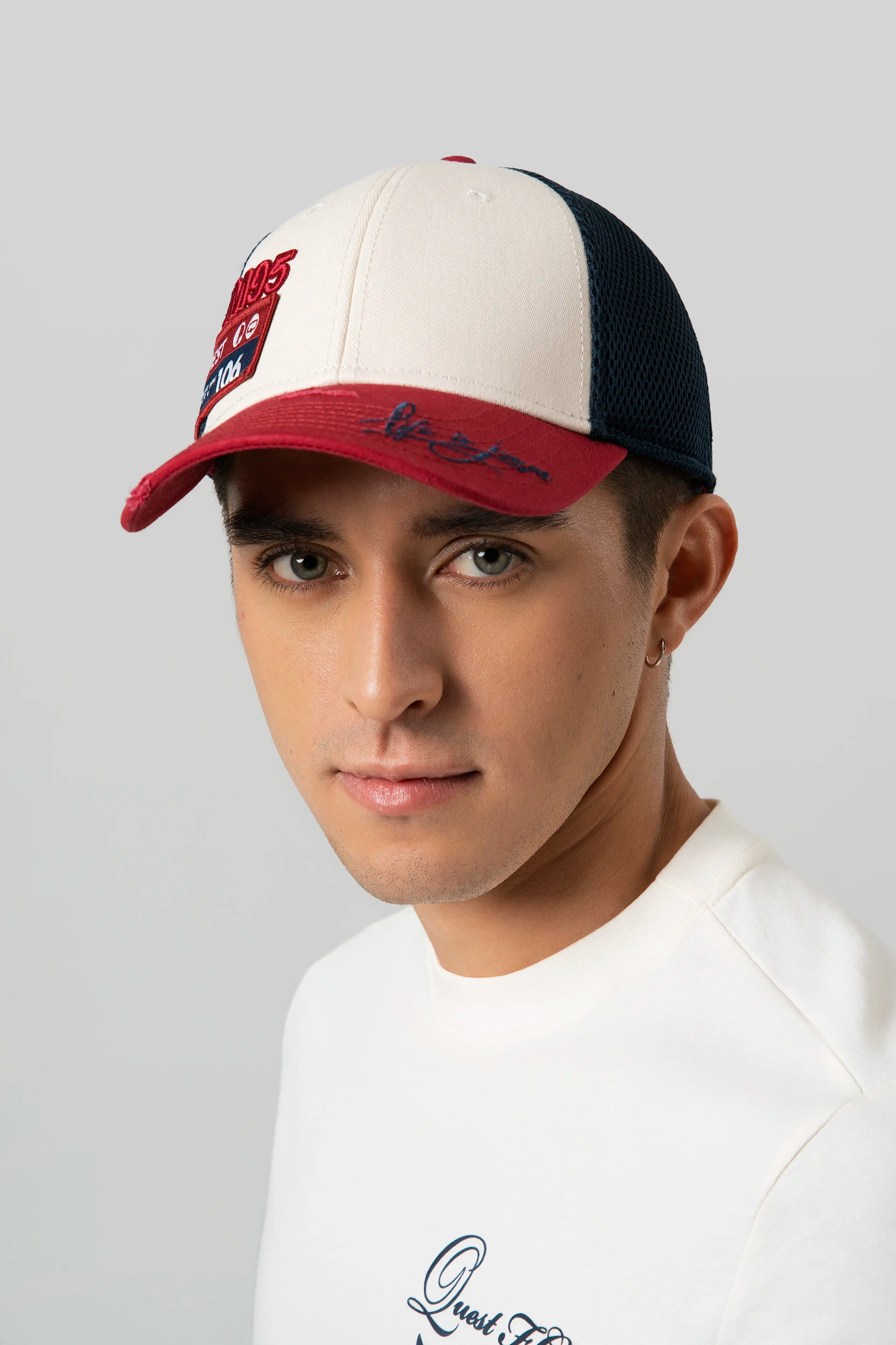 GORRA CAMIONERA COLOR RED DAHILA