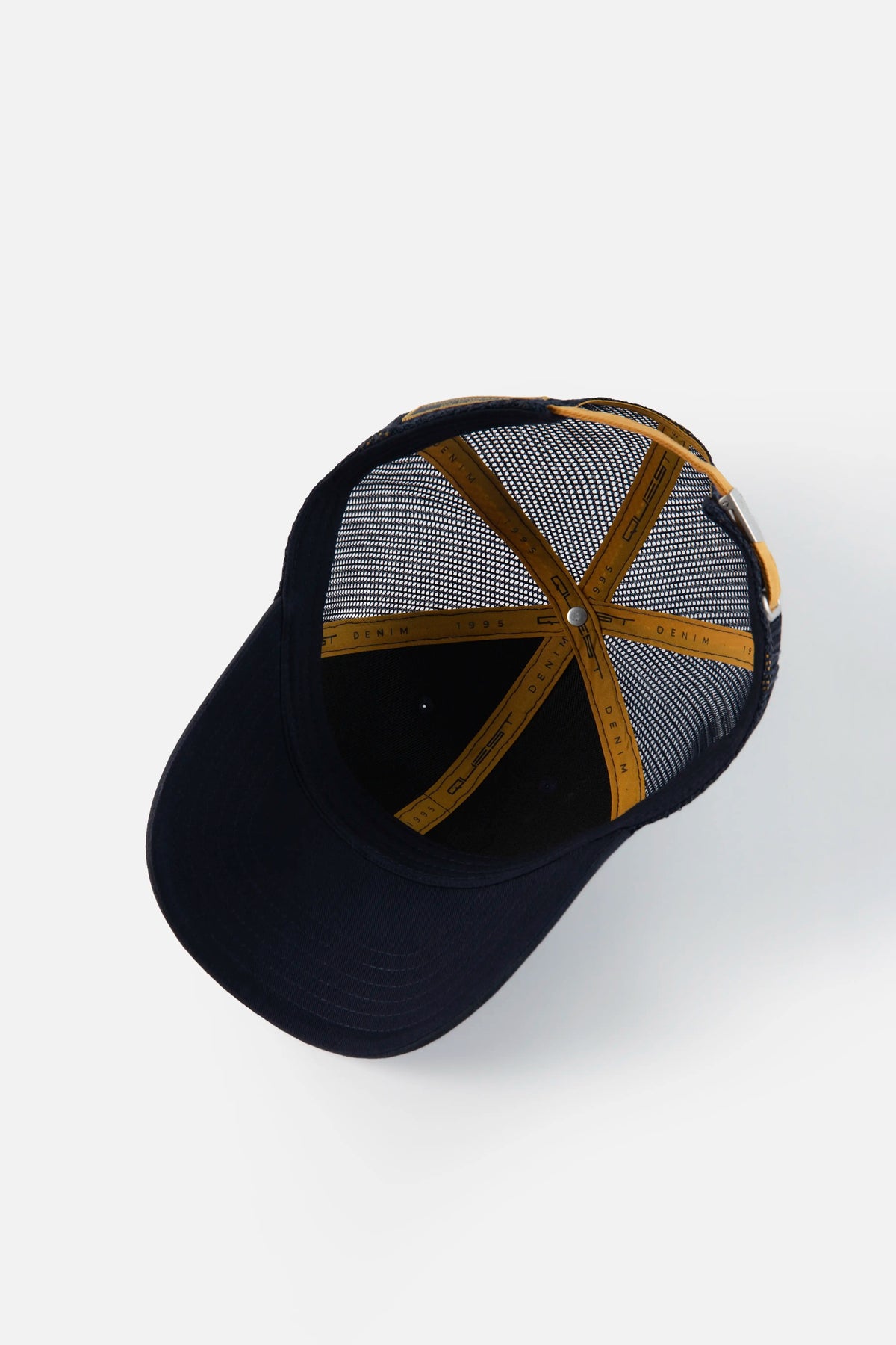 GORRA CAMIONERA COLOR AZUL OSCURO