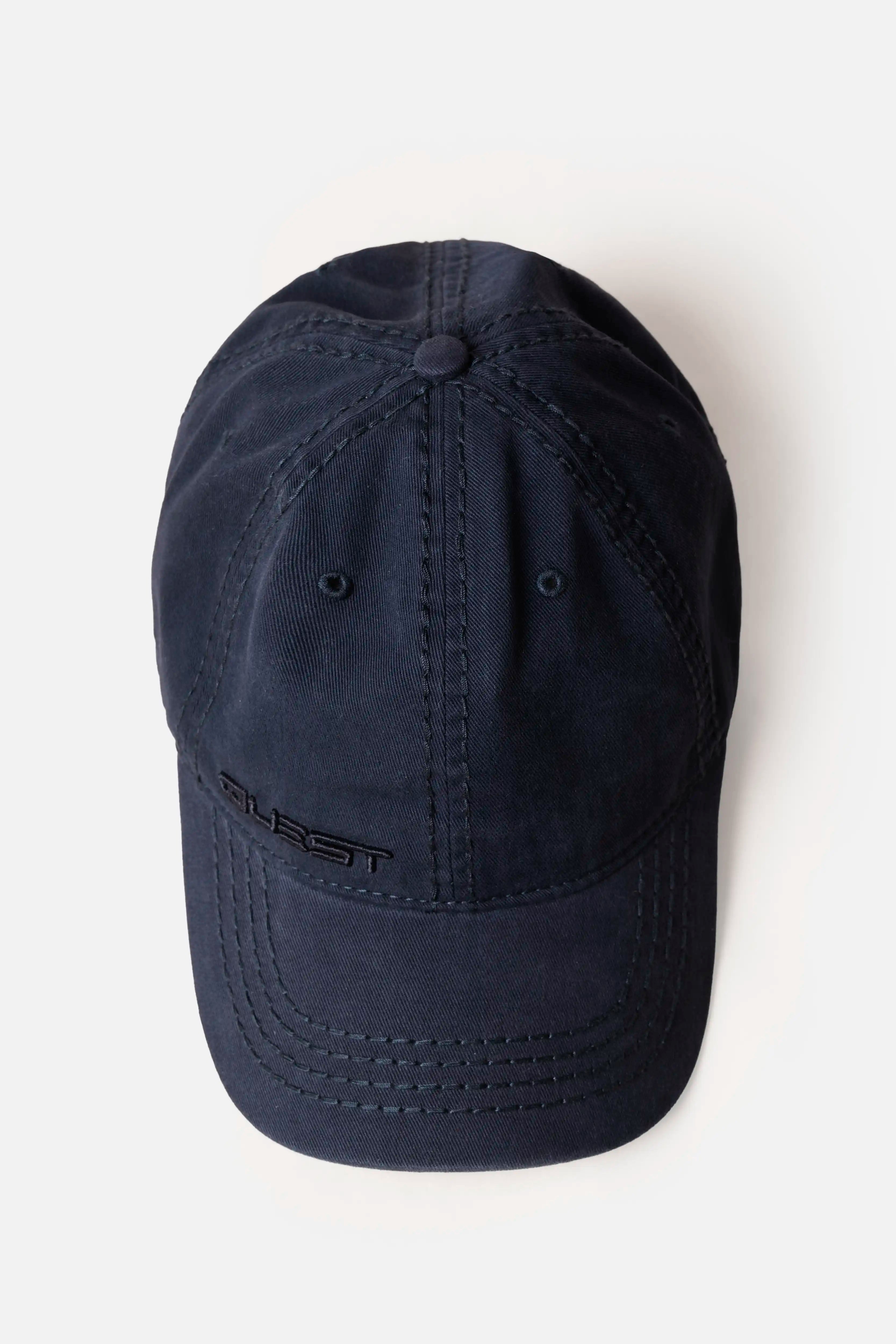 GORRA BEISBOLERA COLOR AZUL OSCURO