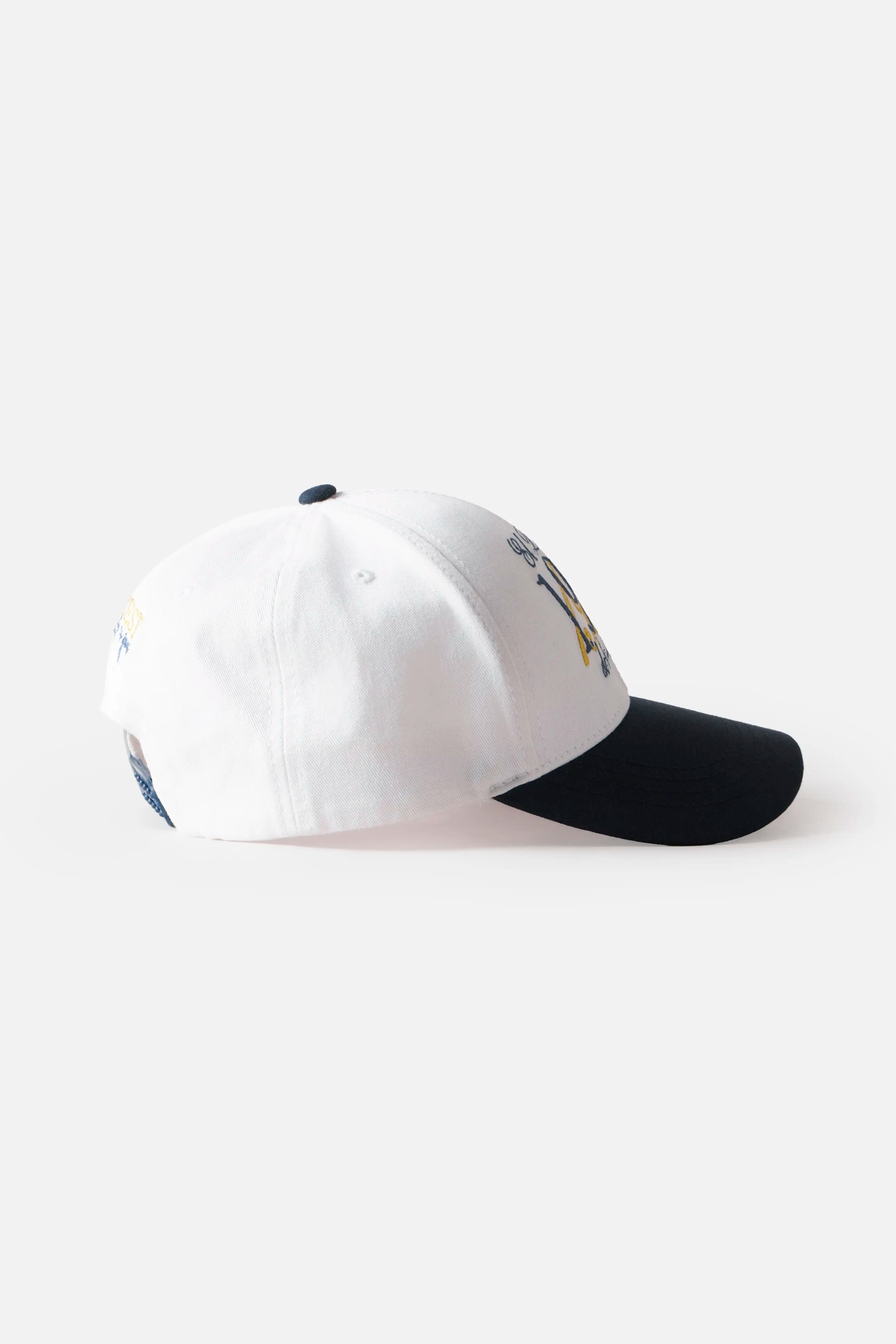 GORRA BEISBOLERA COLOR AZUL OSCURO