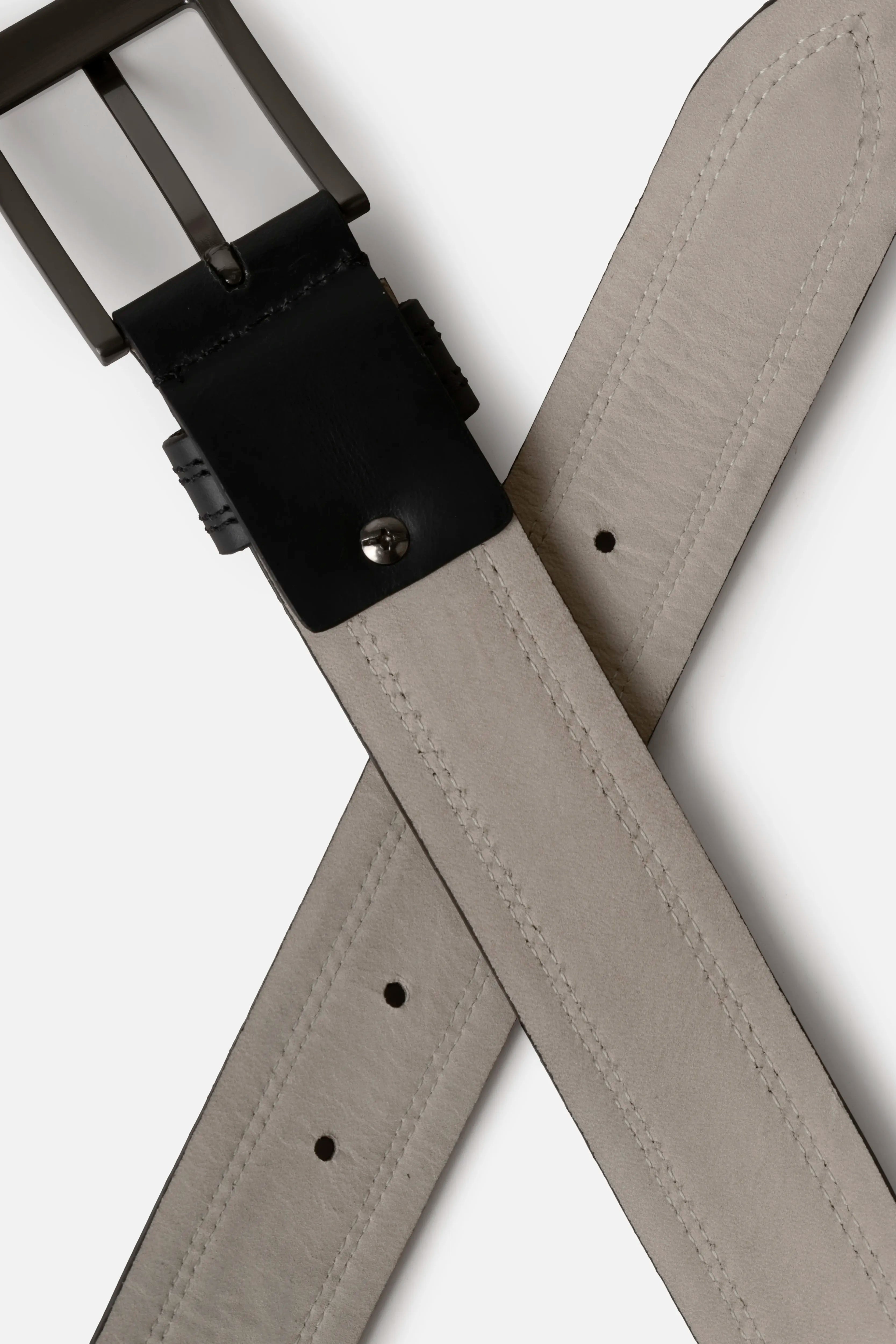 CORREA CUERO COLOR NEGRO