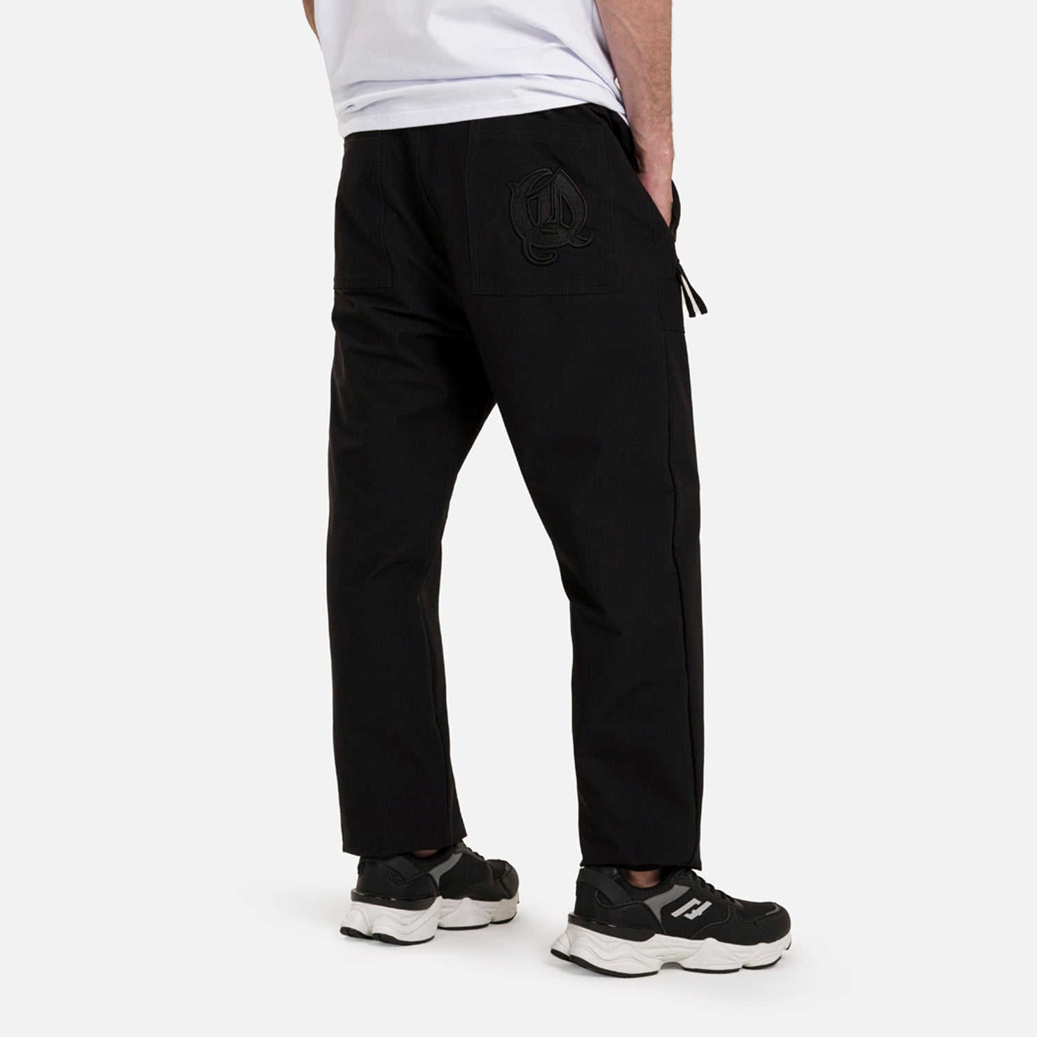 PANTALON JOGG COLOR NEGRO