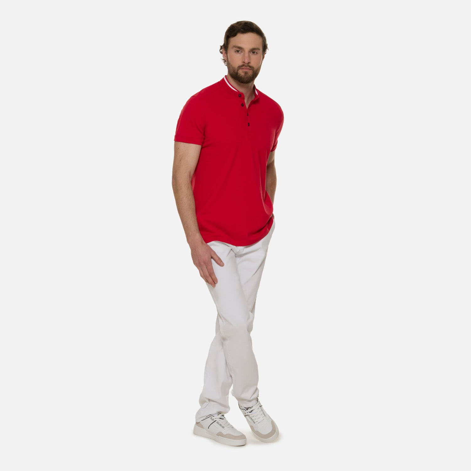 PANTALON TIPO CHINO COLOR BLANCO OPTICO