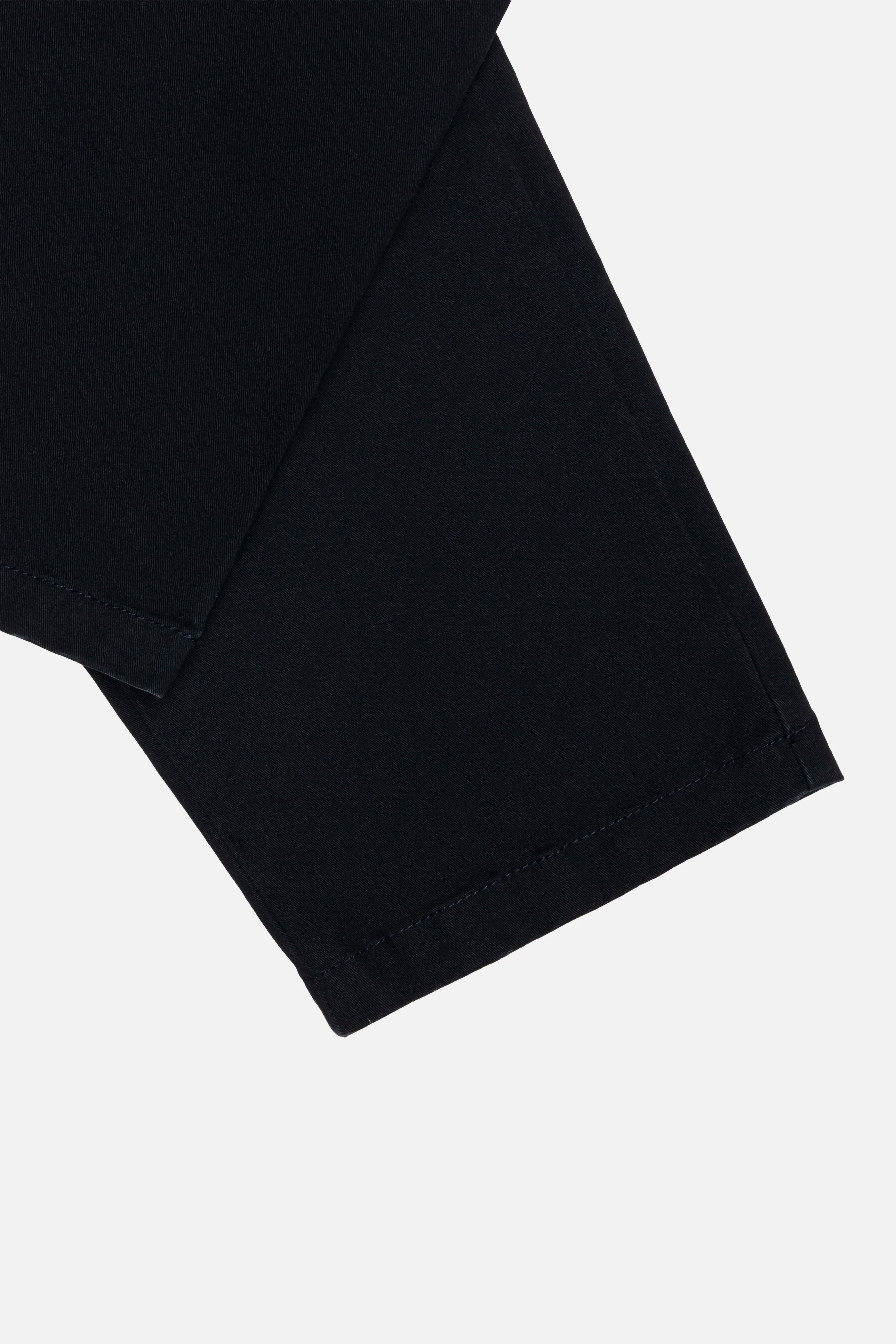 PANTALON TIPO CHINO COLOR AZUL OSCURO