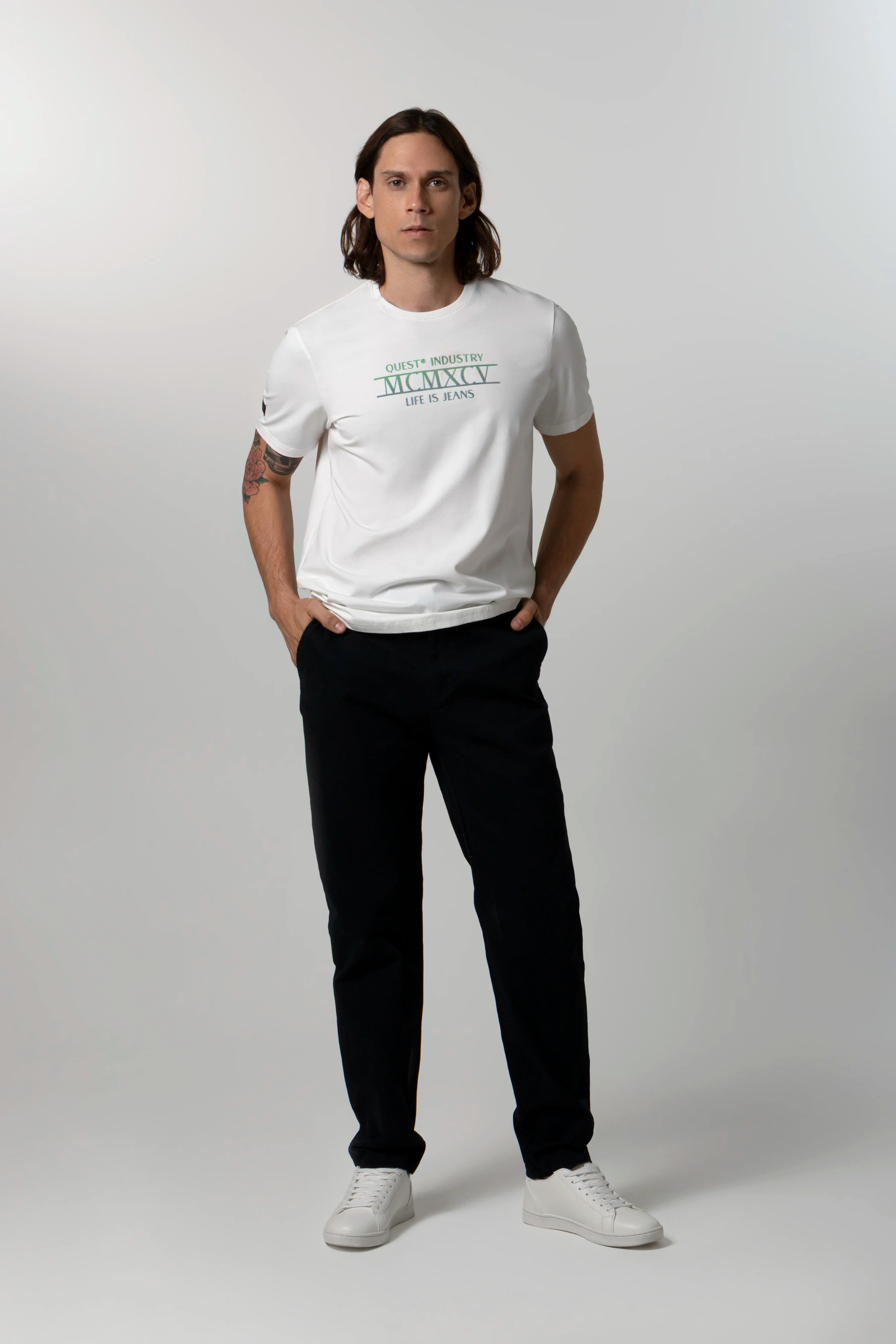 PANTALON TIPO CHINO COLOR AZUL OSCURO