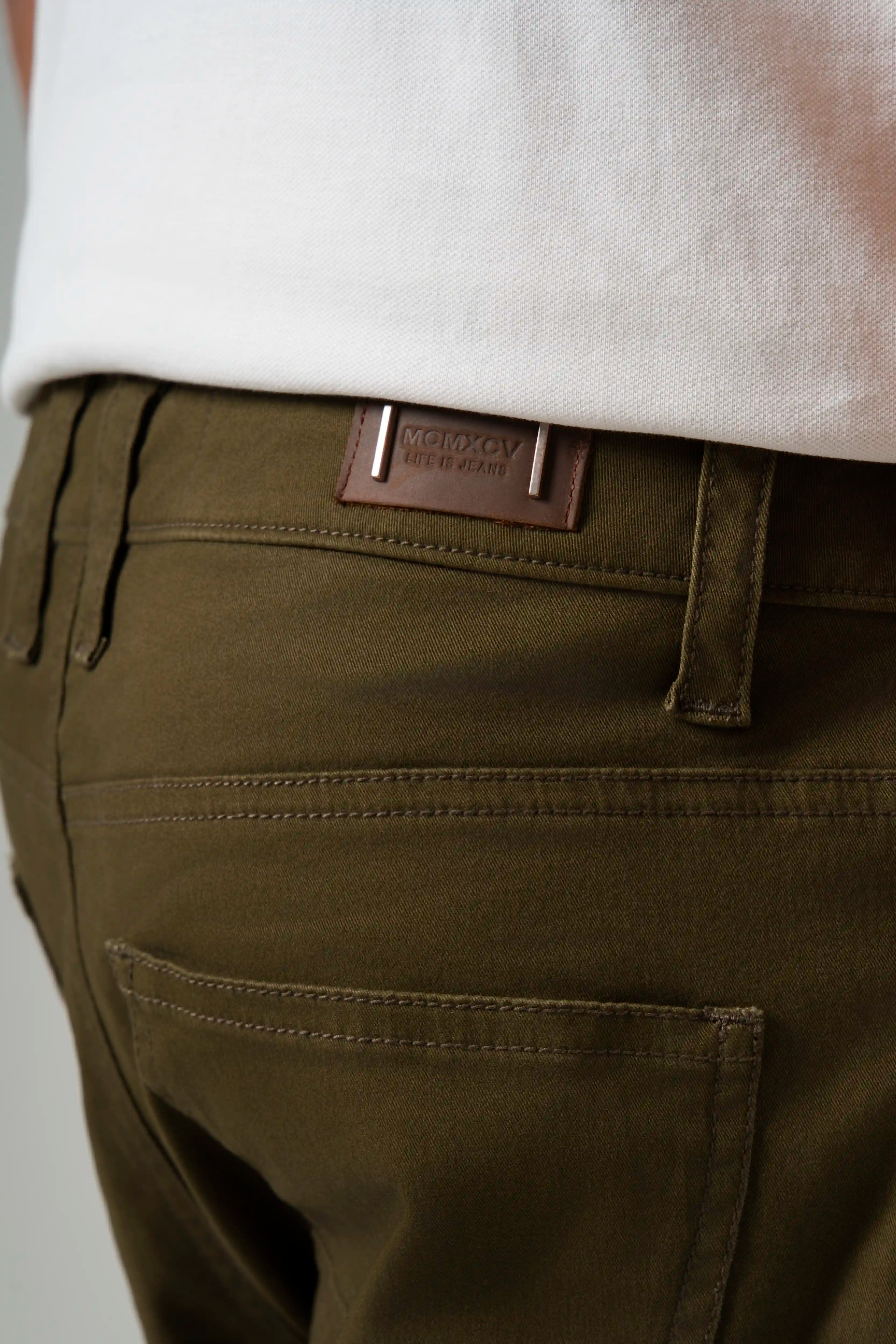 PANTALON 5 BOLSILLOS COLOR DARK OLIVA