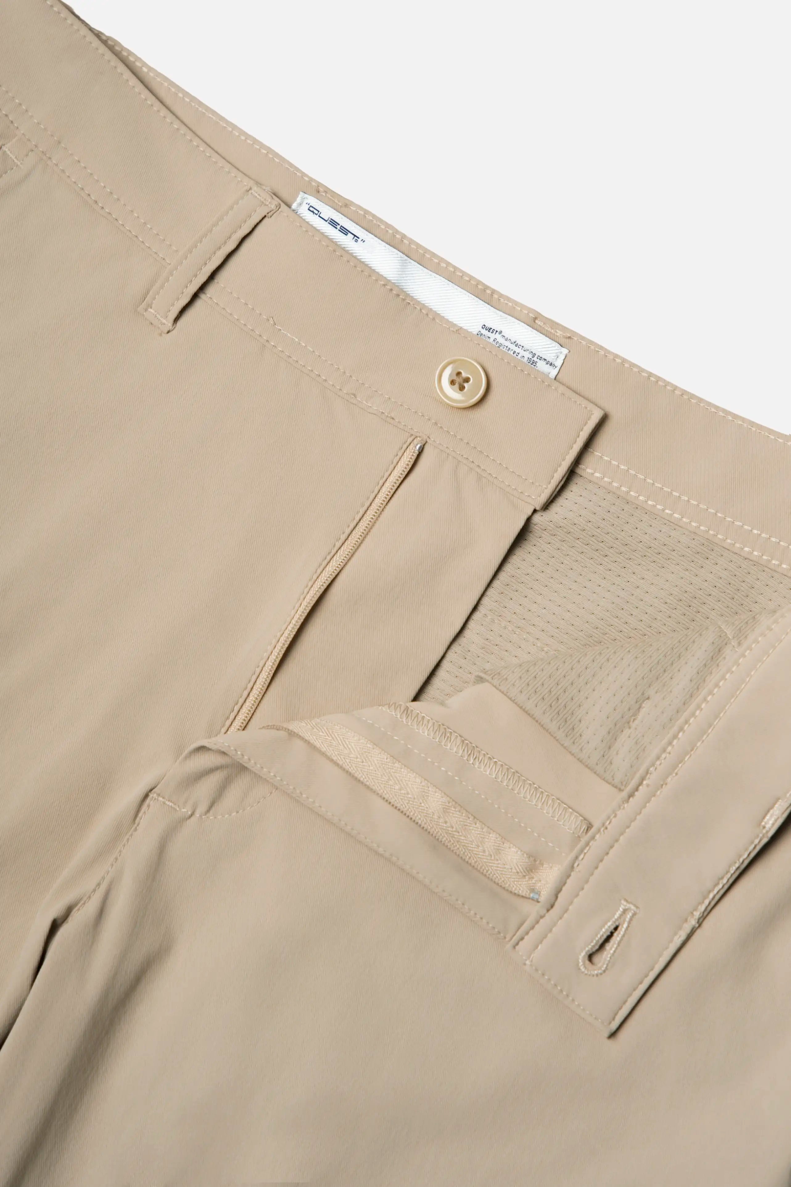 PANTALON TIPO CHINO COLOR BEIGE