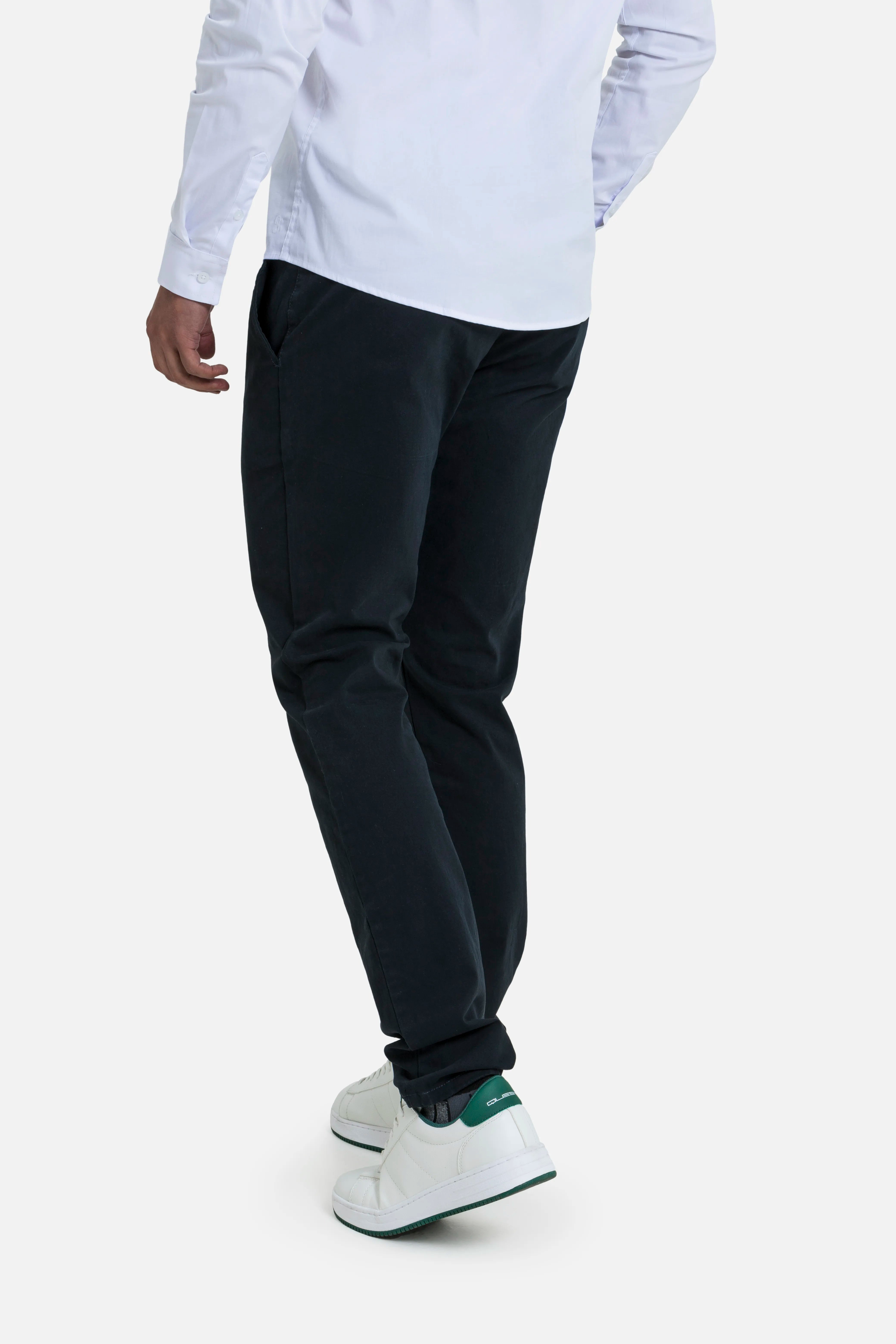 PANTALON CHINO COLOR AZUL OSCURO