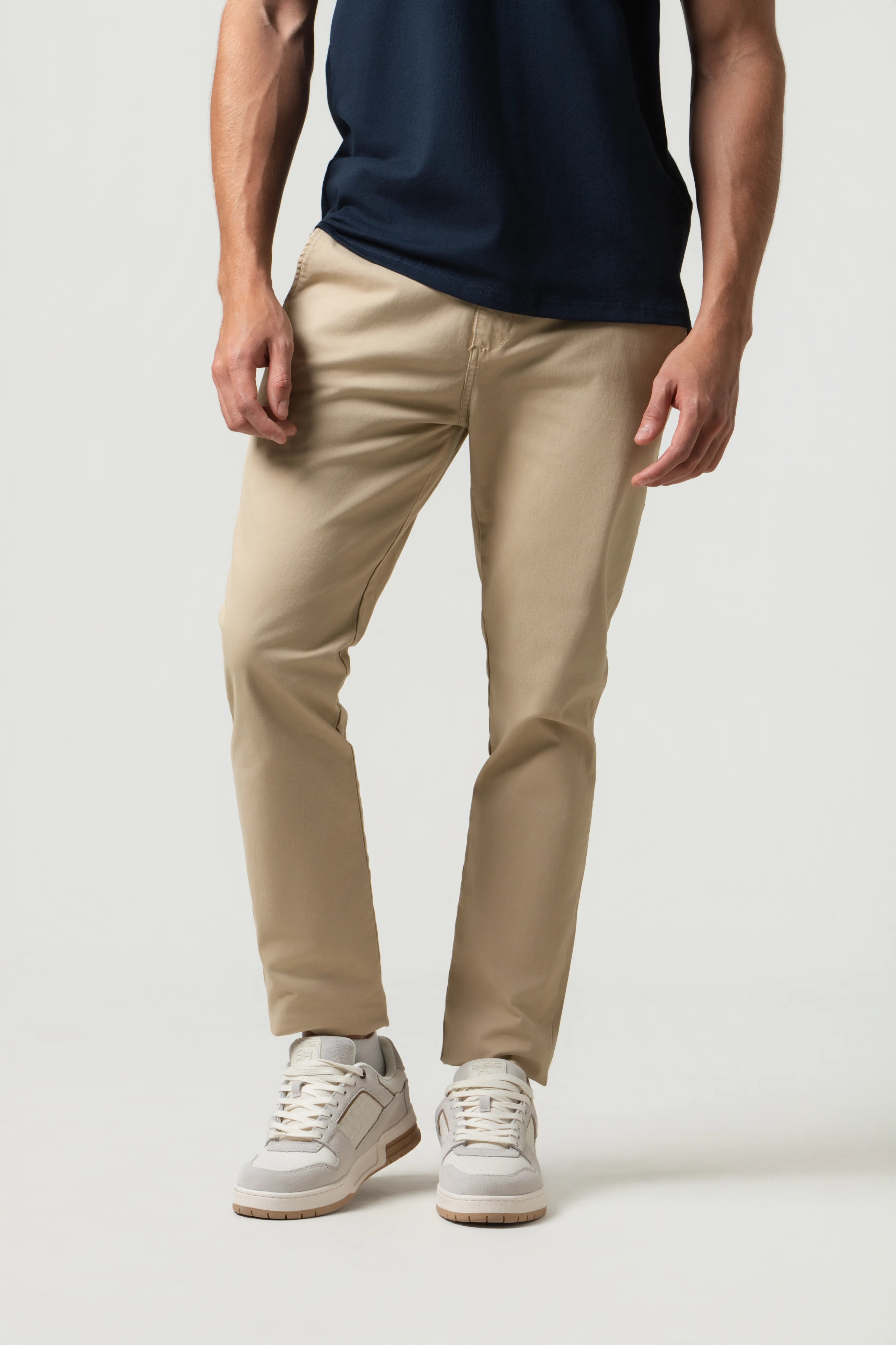 PANTALON CHINO COLOR BEIGE