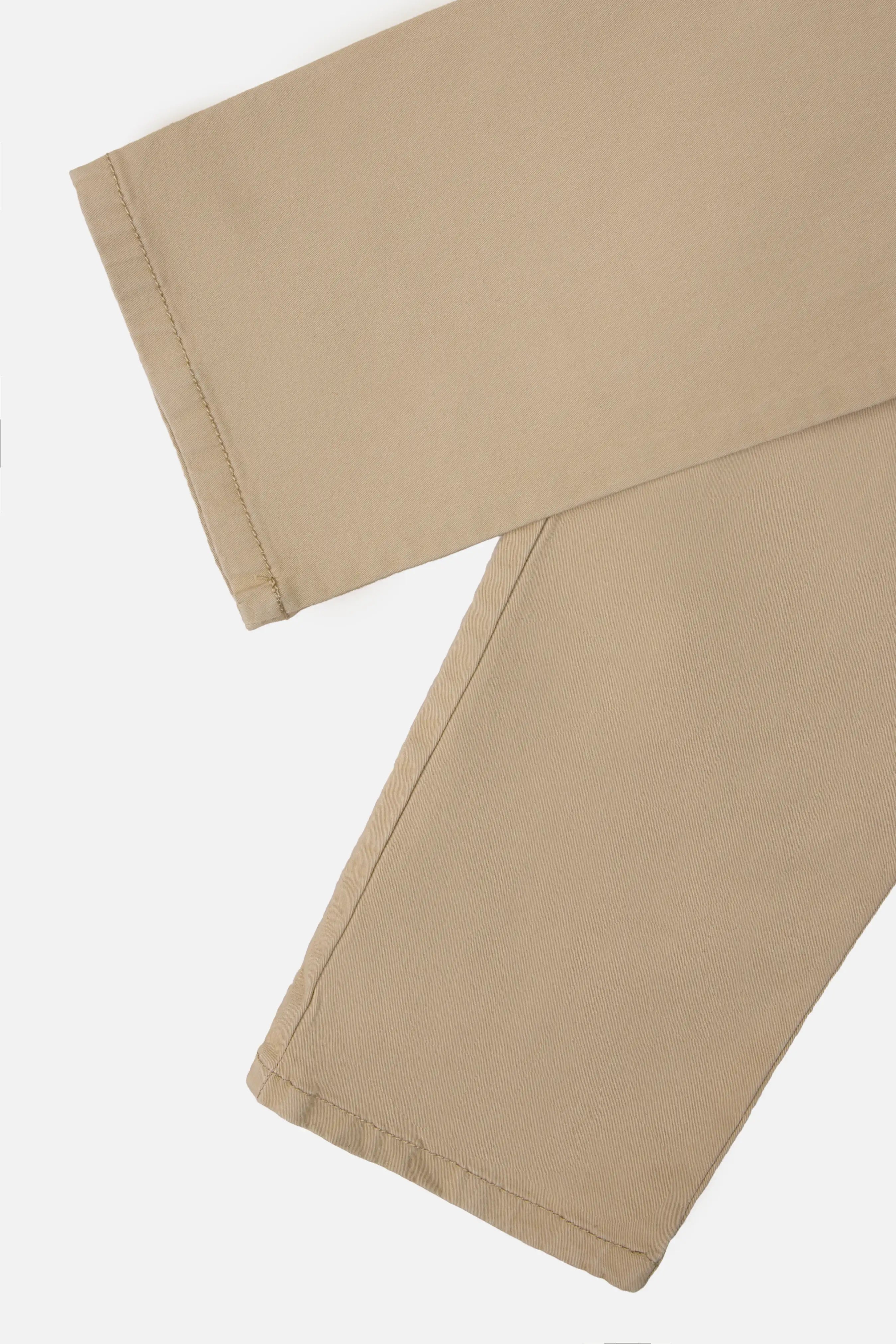 PANTALON CHINO COLOR BEIGE