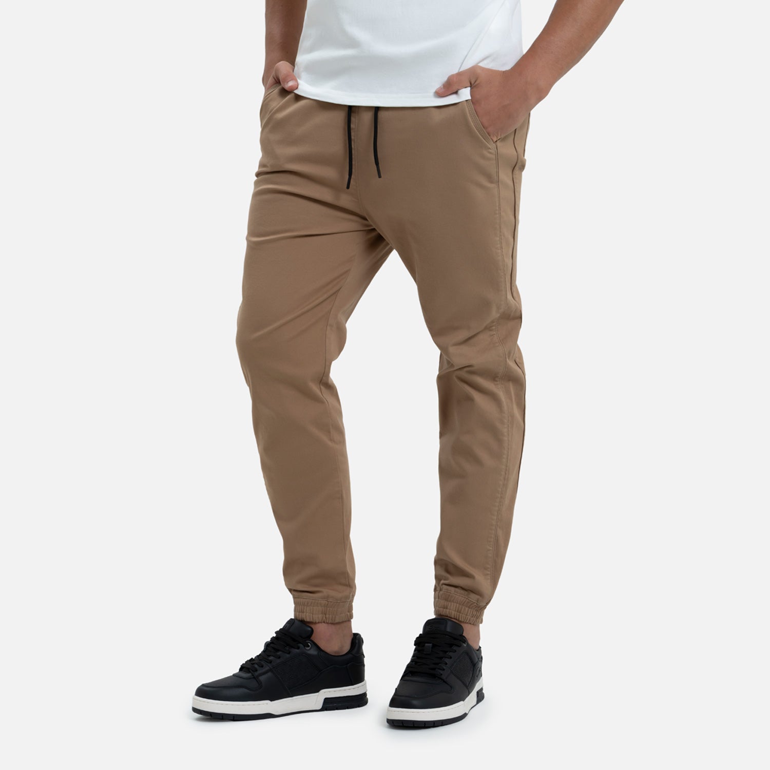 PANTALON JOGG COLOR KAKI