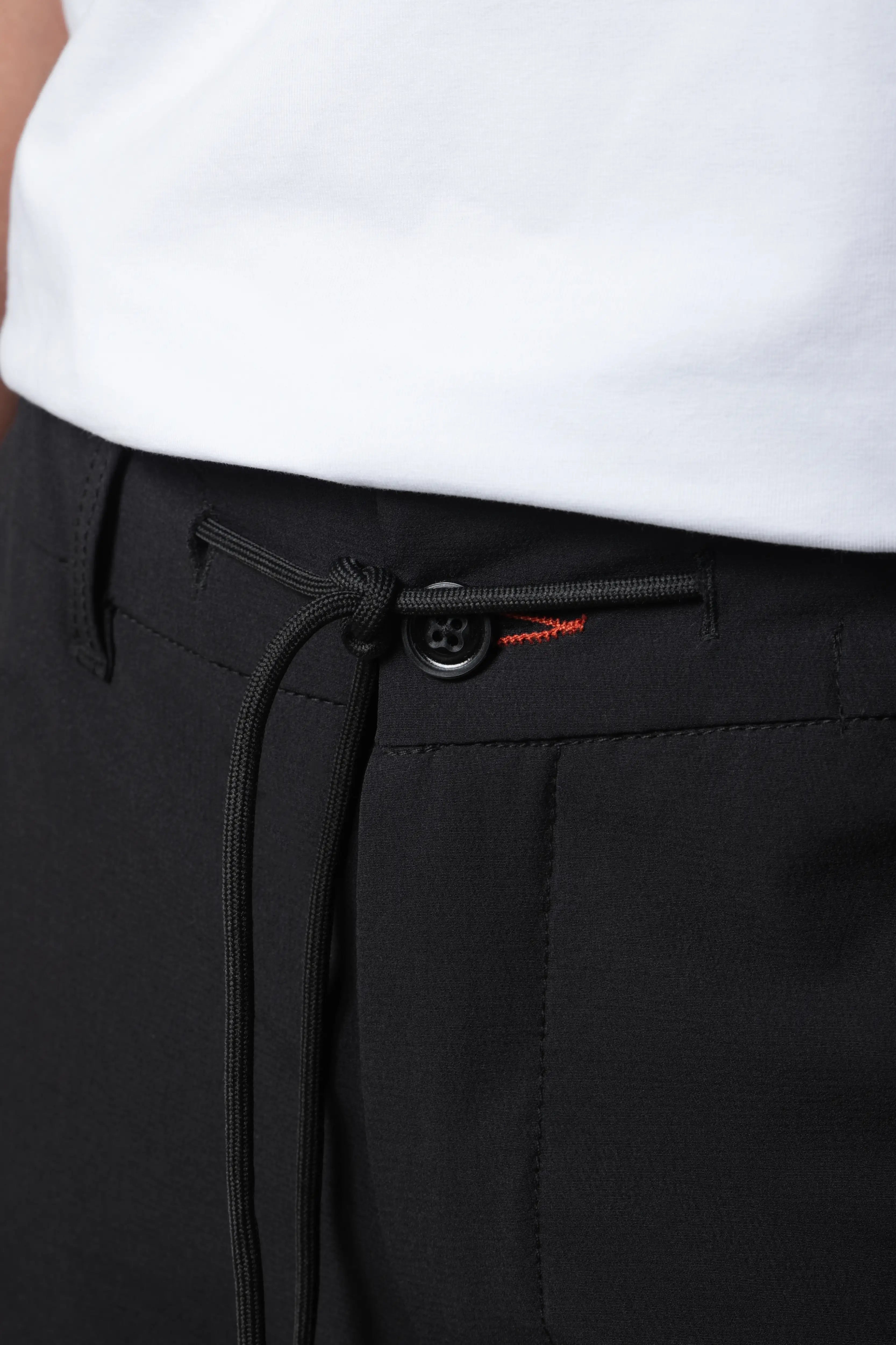 PANTALON JOGG COLOR NEGRO