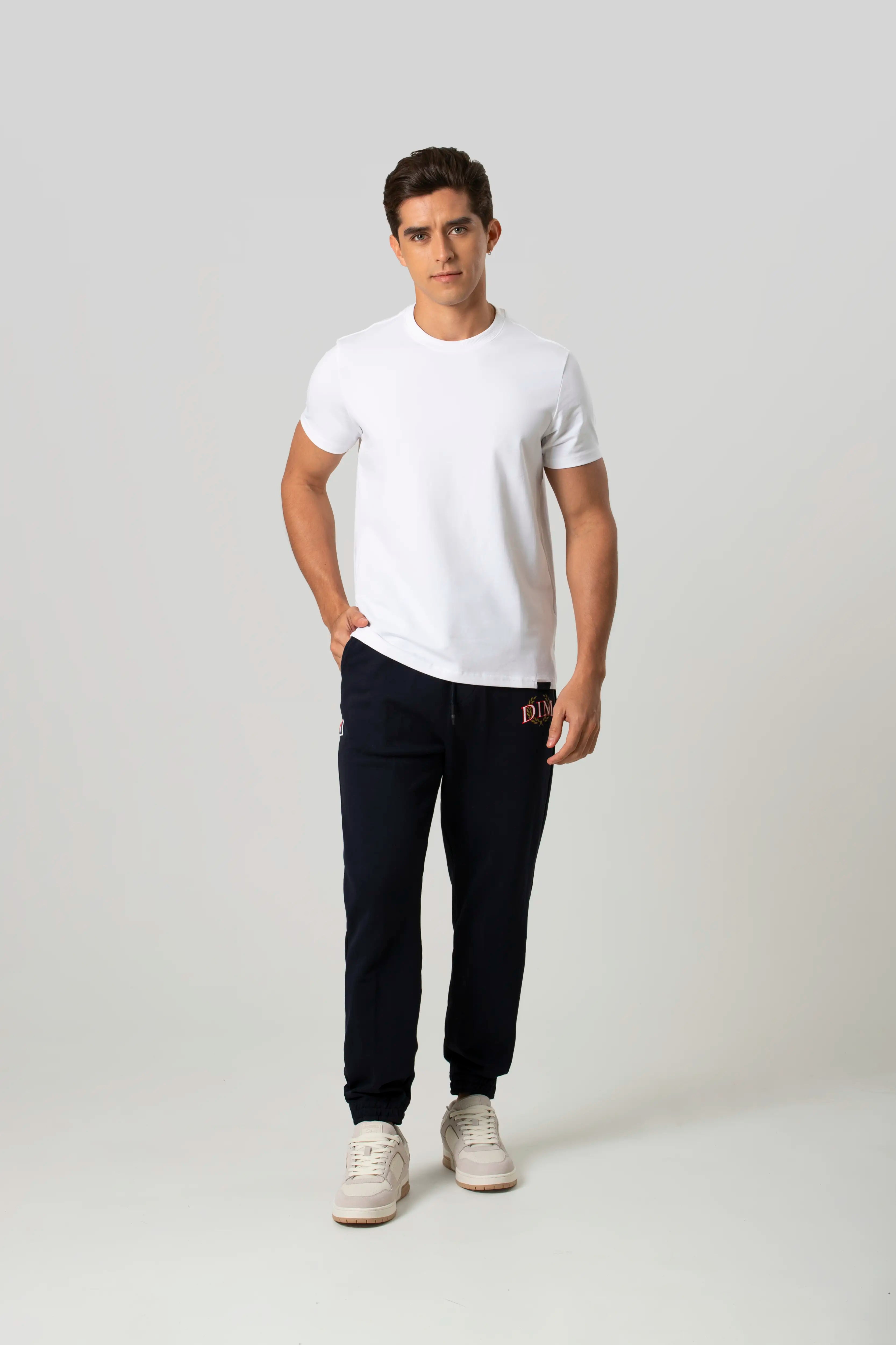 PANTALON JOGG COLOR AZUL OSCURO