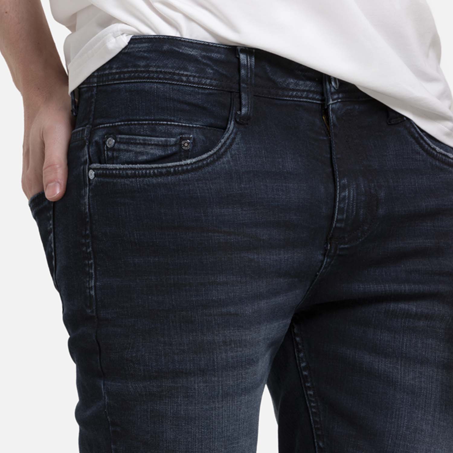 JEAN 5 BOLSILLOS COLOR AZUL OSCURO