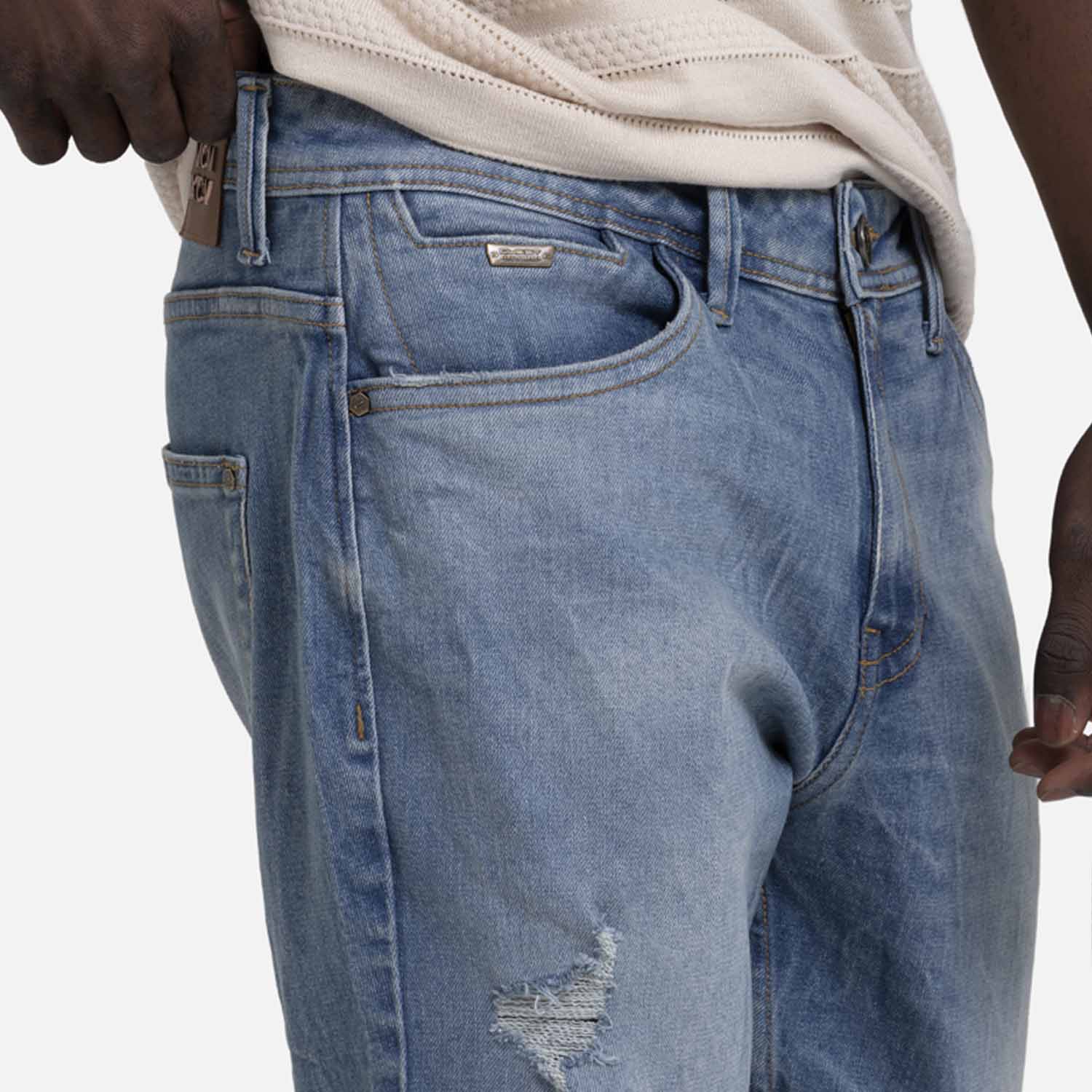 JEAN 5 BOLSILLOS COLOR AZUL CLARO