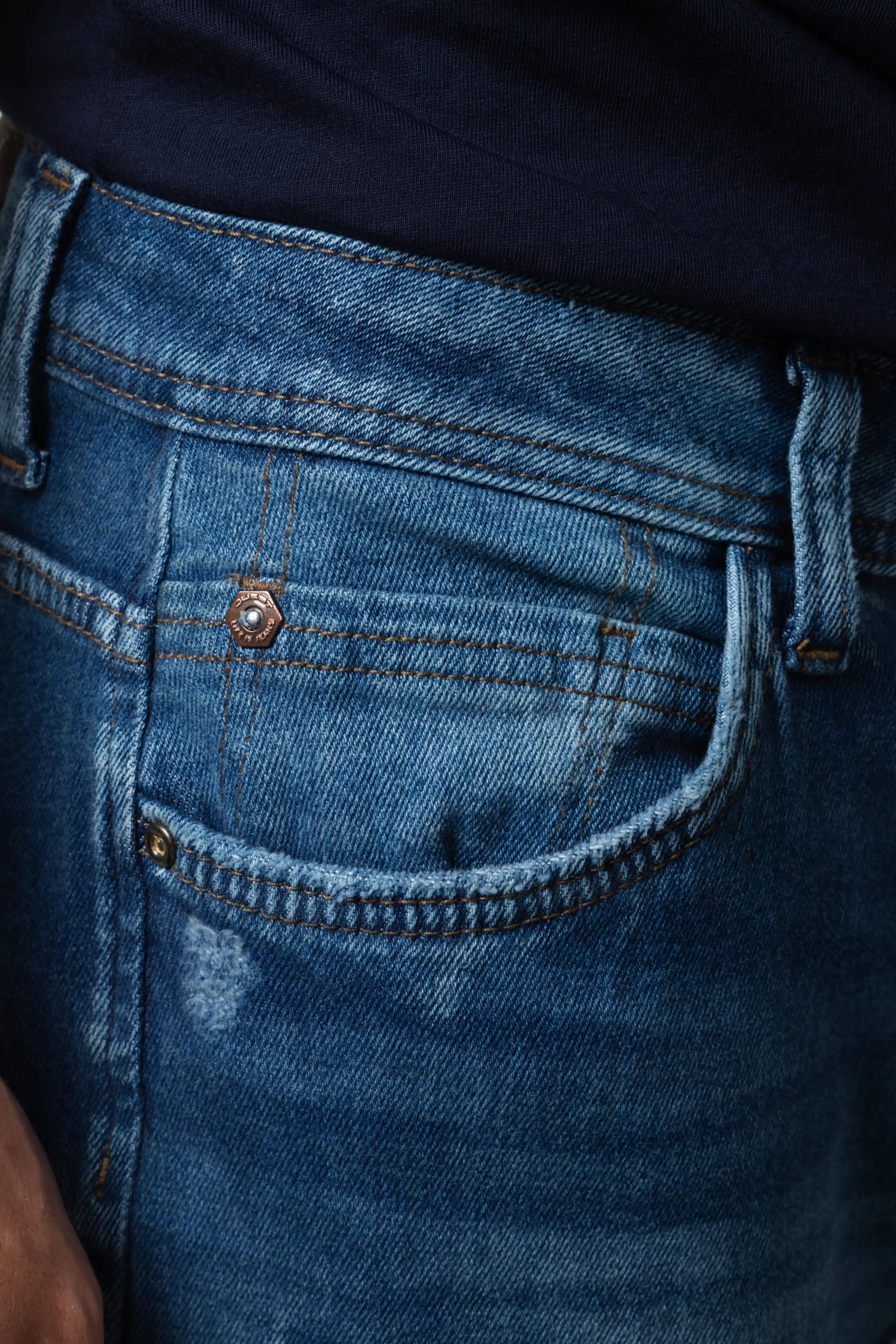 JEAN 5 BOLSILLOS COLOR AZUL OSCURO