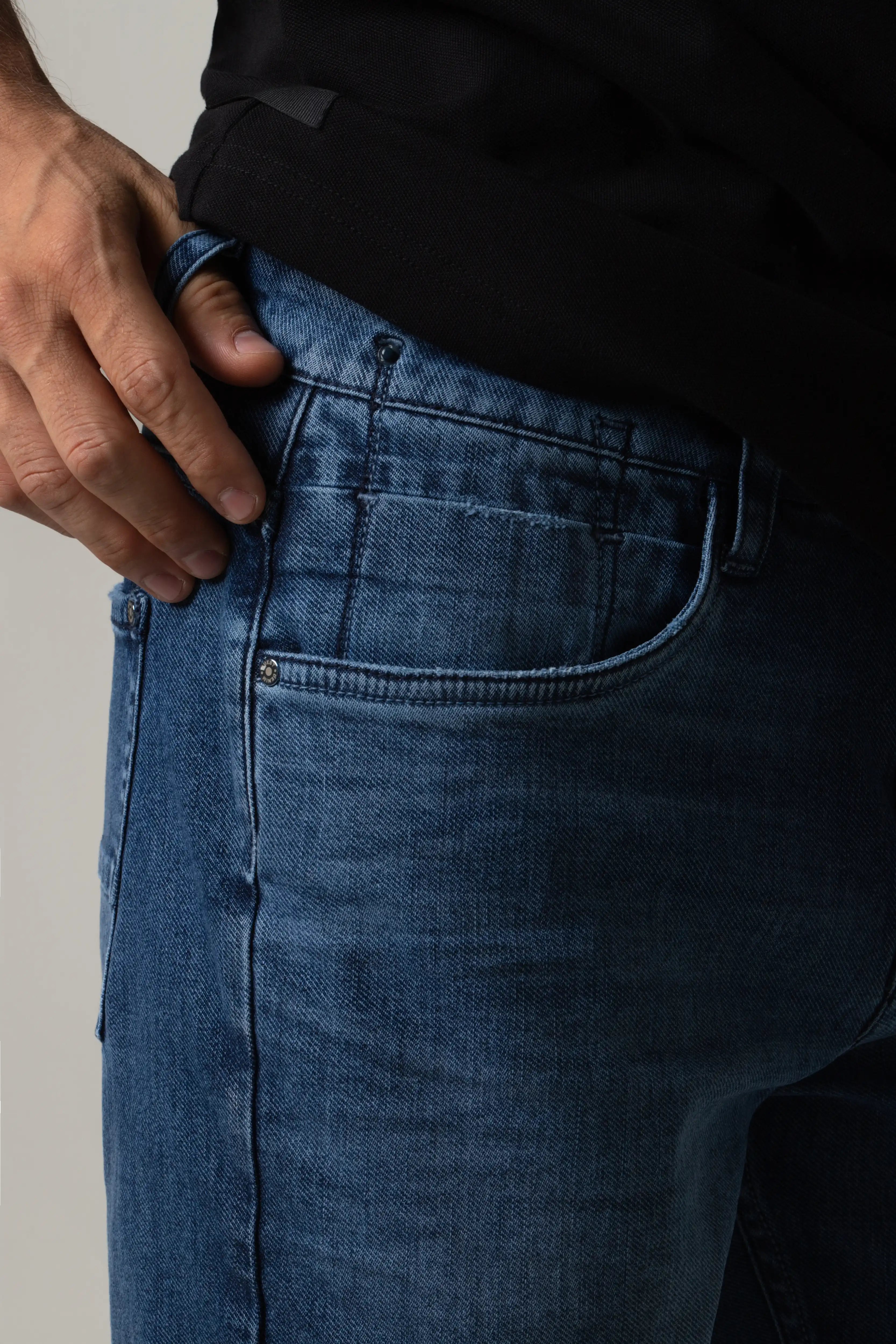 JEAN 5 BOLSILLOS COLOR AZUL MEDIO