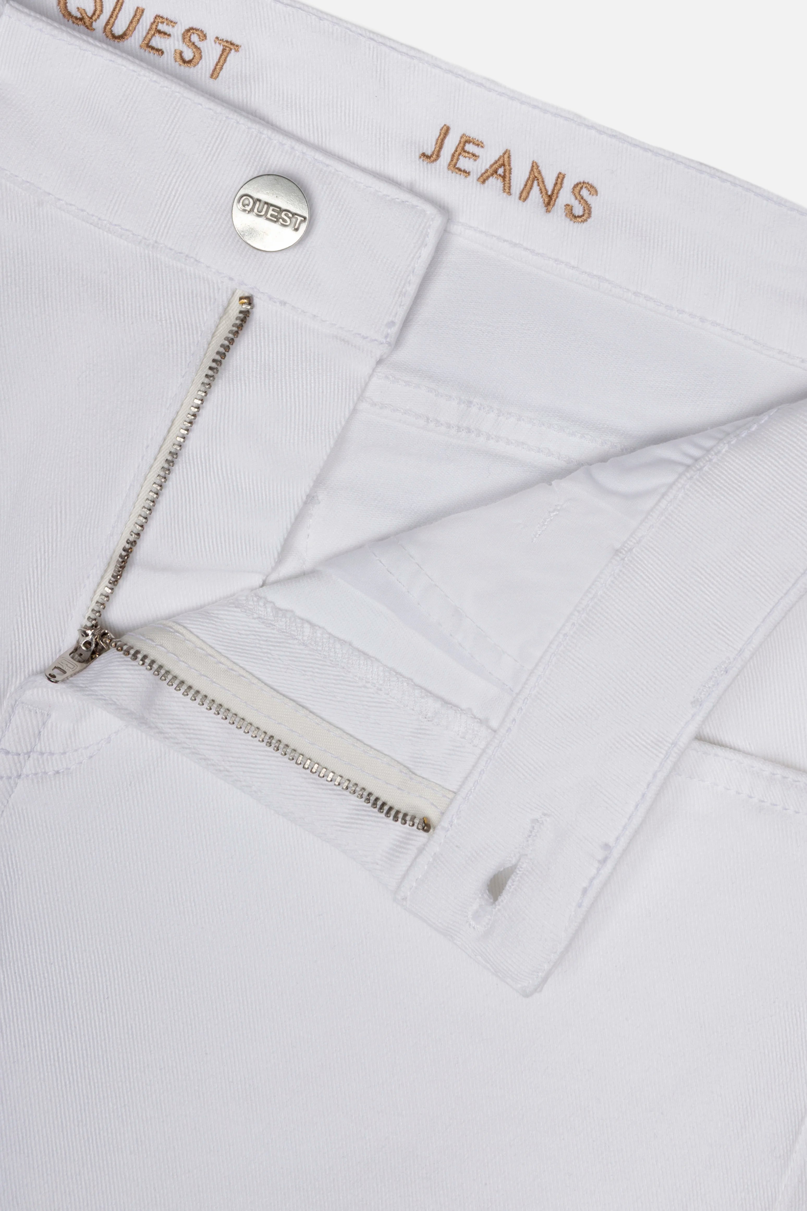 JEAN 5 BOLSILLOS COLOR BLANCO OPTICO