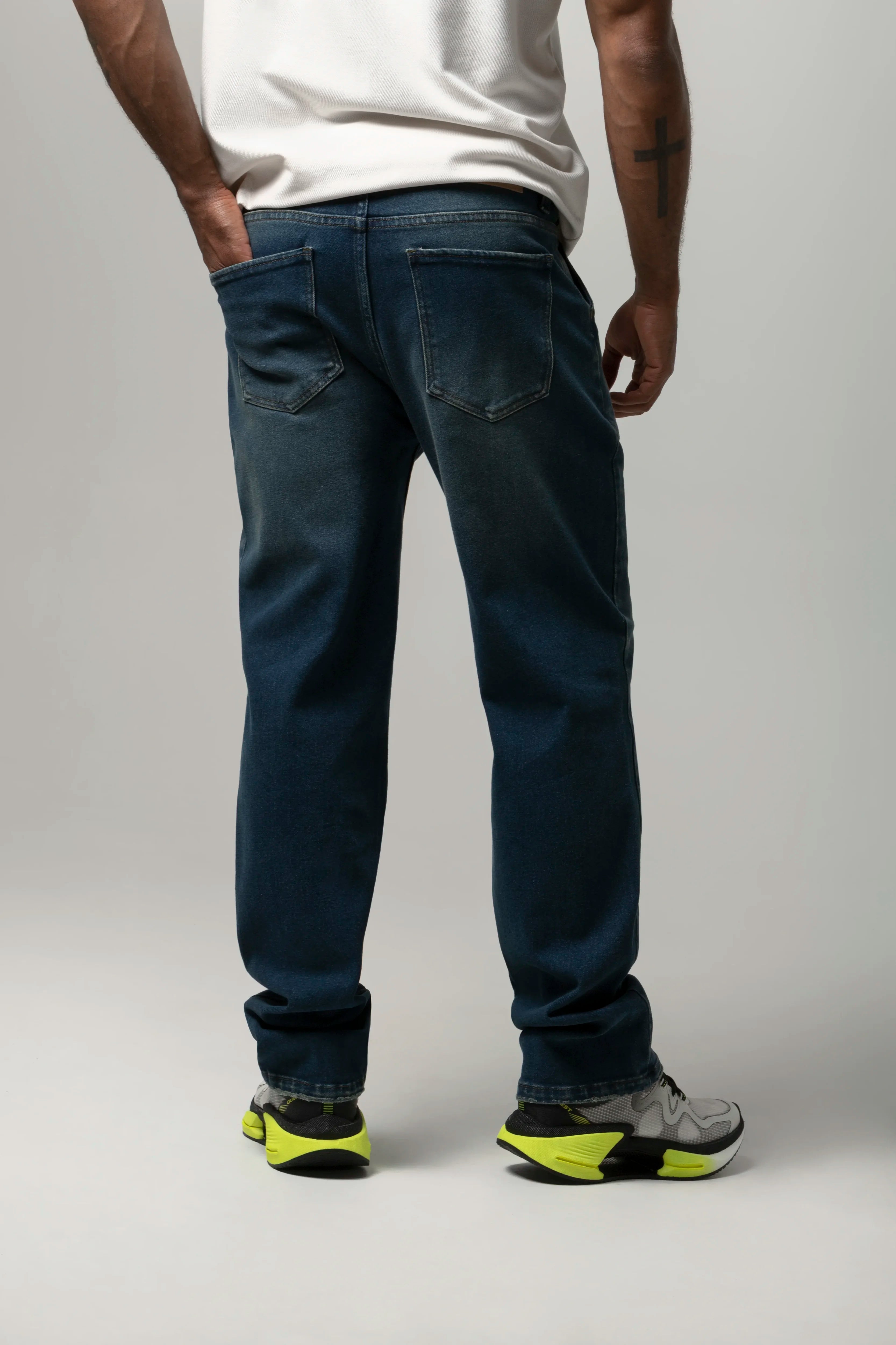 JEAN 5 BOLSILLOS COLOR AZUL OSCURO