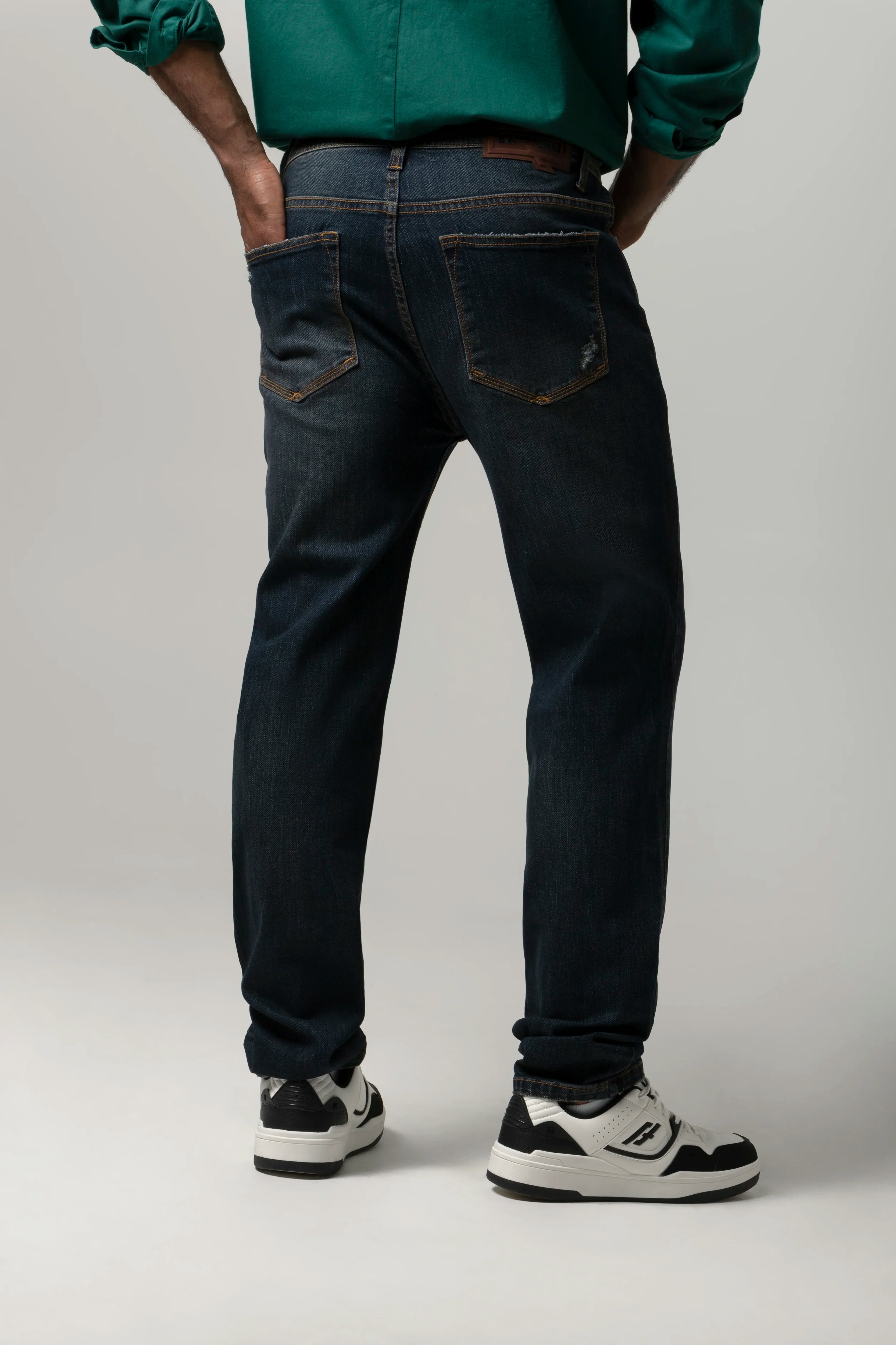 JEAN 5 BOLSILLOS COLOR AZUL OSCURO