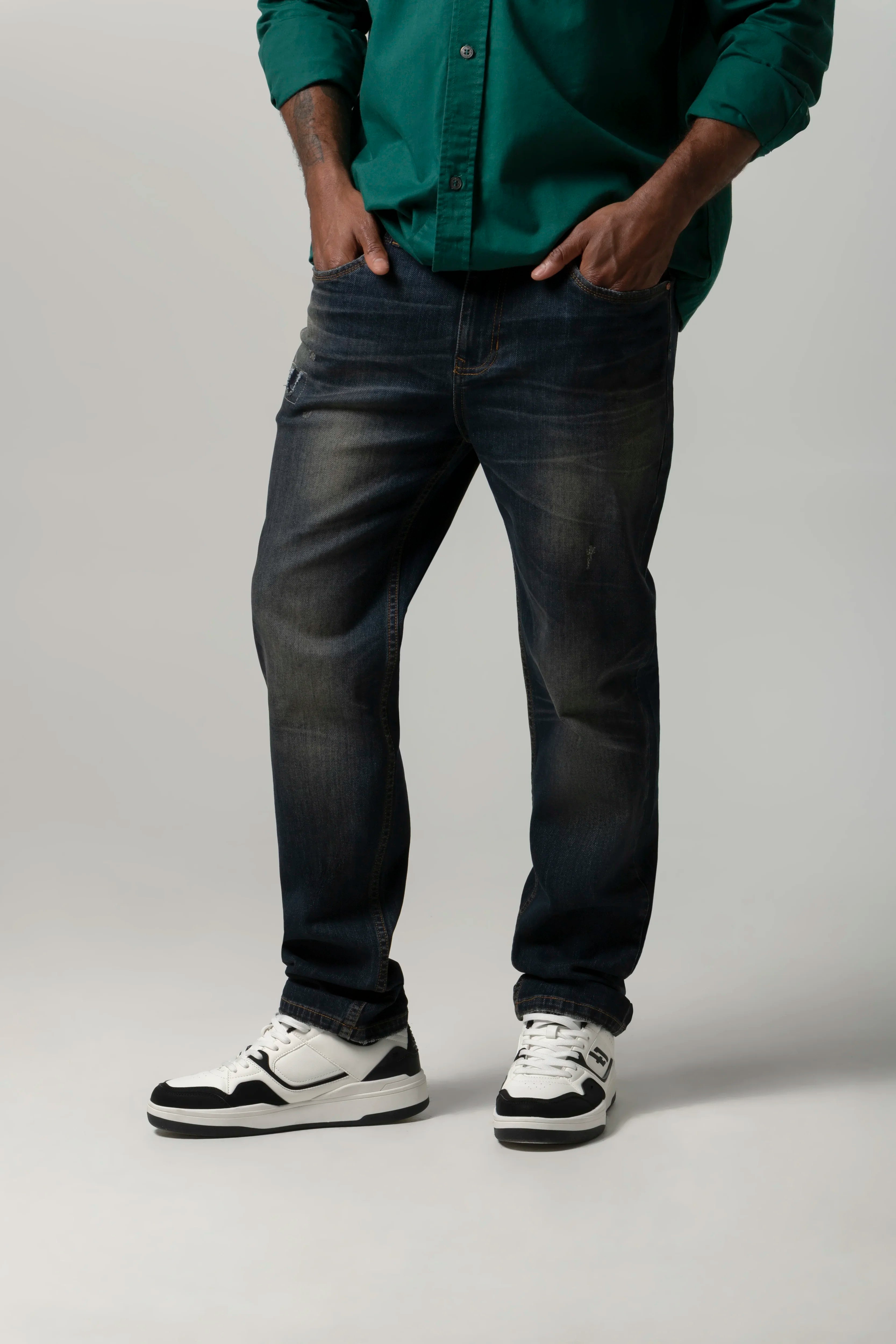 JEAN 5 BOLSILLOS COLOR AZUL OSCURO