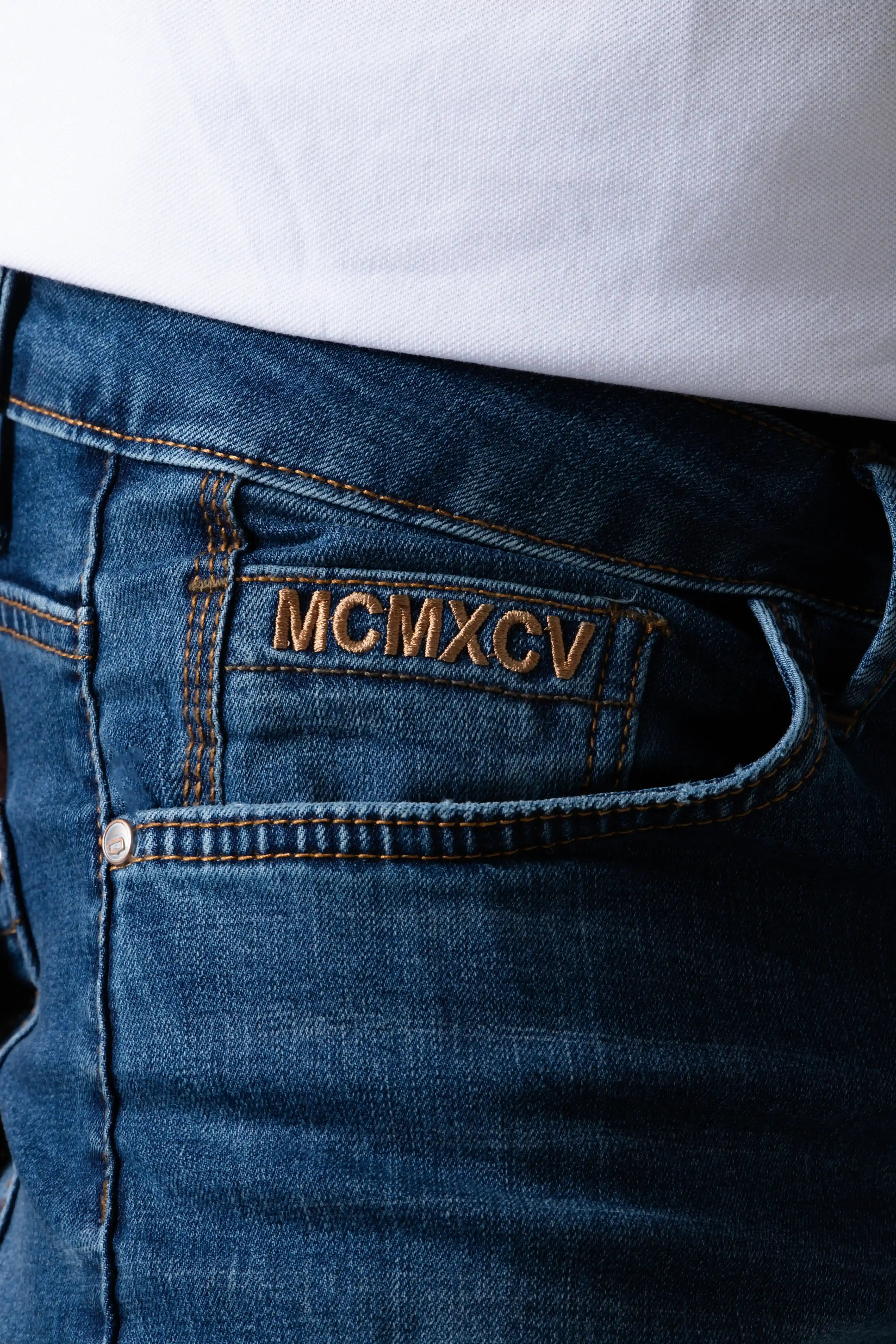 JEAN 5 BOLSILLOS COLOR AZUL OSCURO