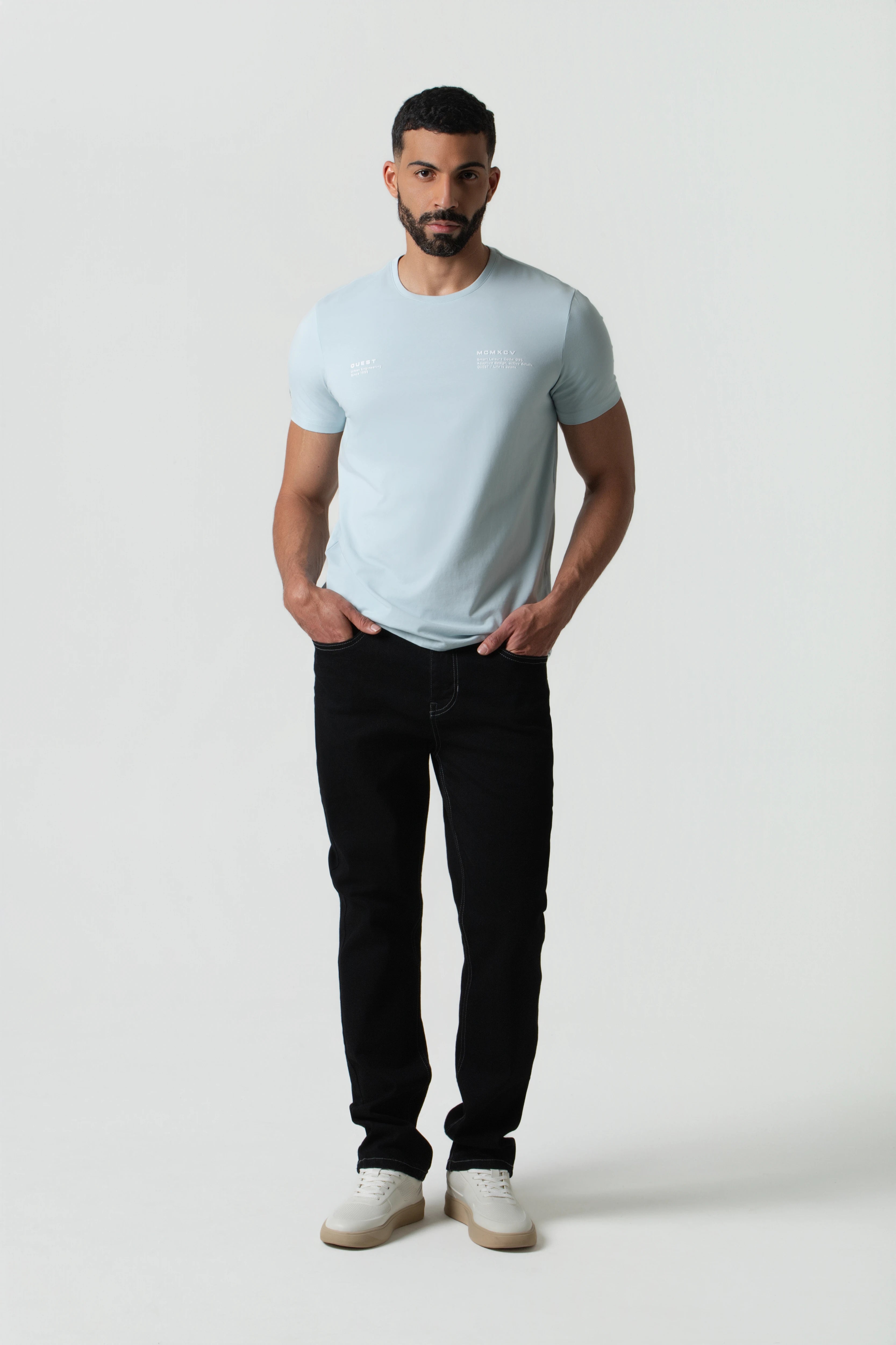 JEAN 5 BOLSILLOS COLOR NEGRO