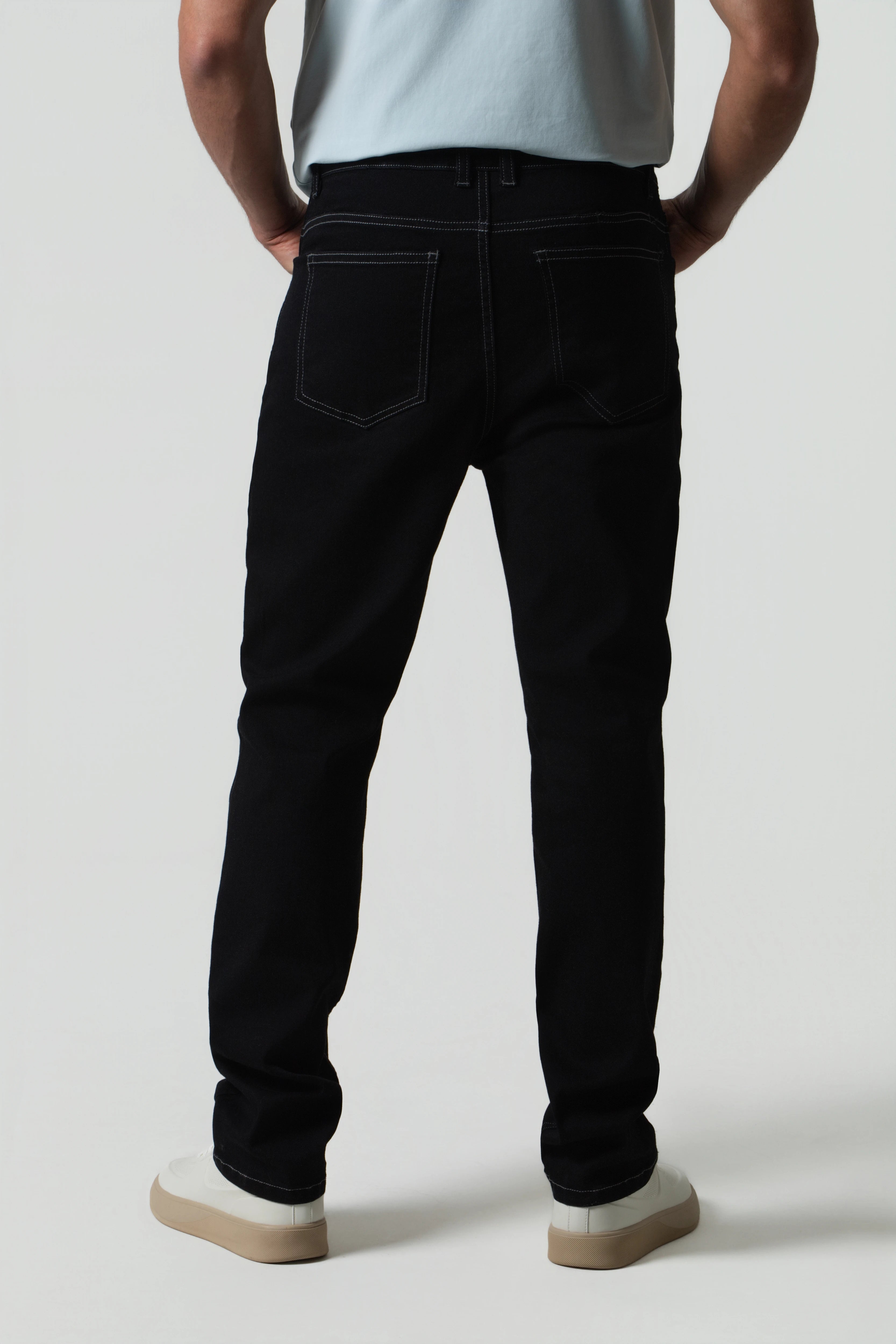 JEAN 5 BOLSILLOS COLOR NEGRO